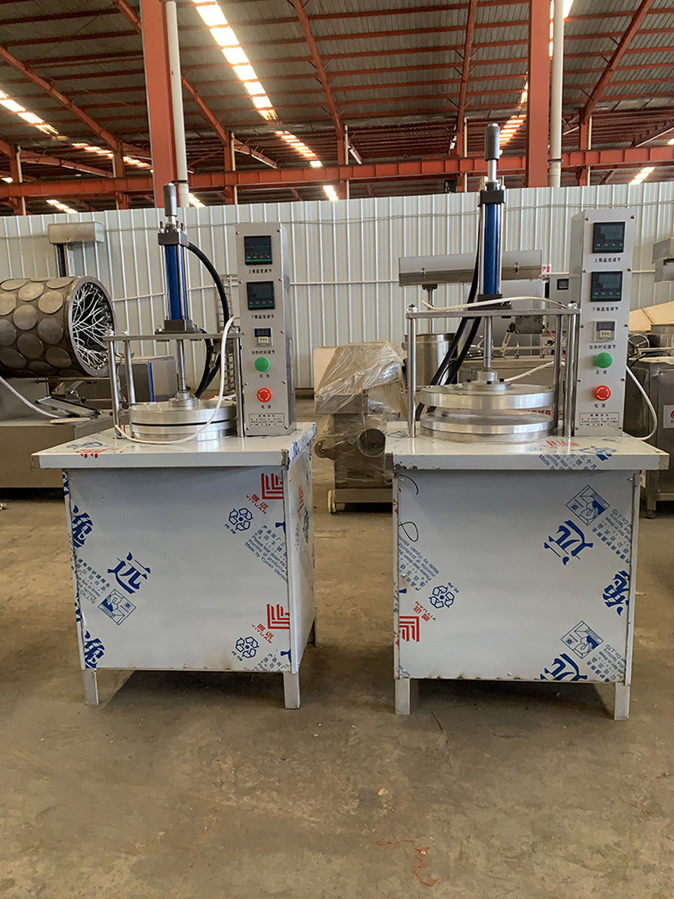 诚达卤肉卷饼压饼机器,小型自动压饼机器 诸城市诚达食品机械有限公司