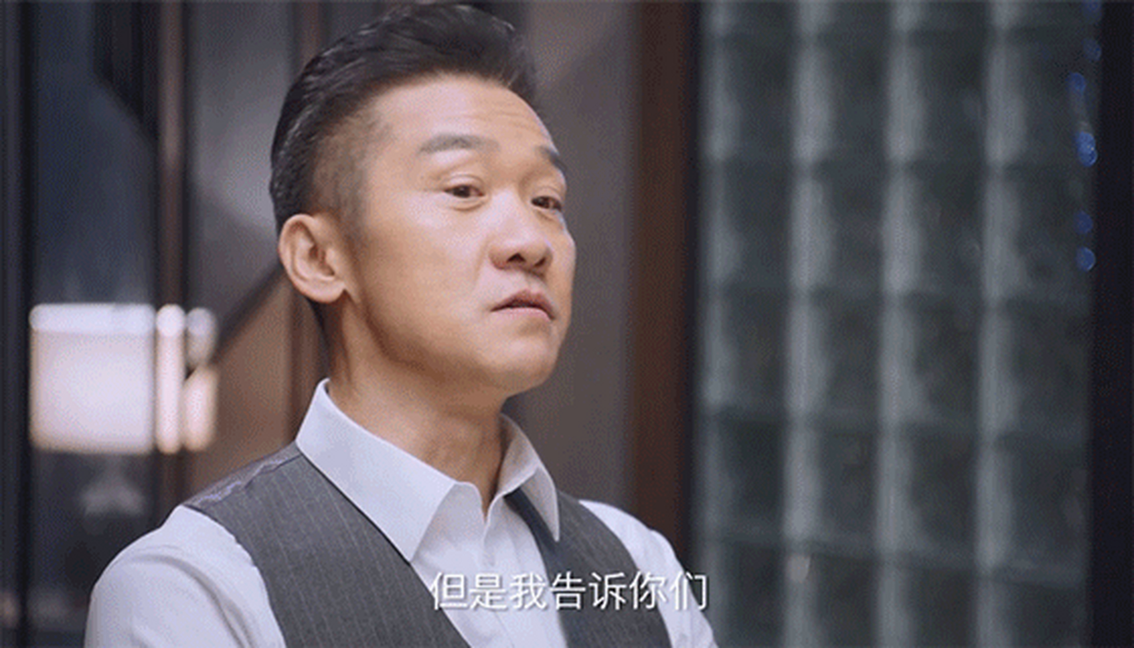 黄志忠已经出道30年,出演了很多经典的作品,像《大明王朝1566》