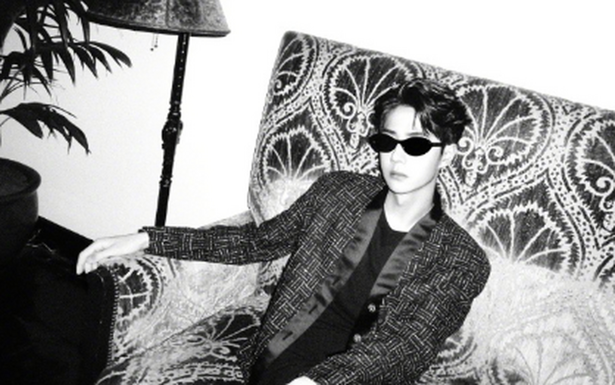 王一博香奈儿看秀造型 王一博香奈儿大秀造型# 676767王一博