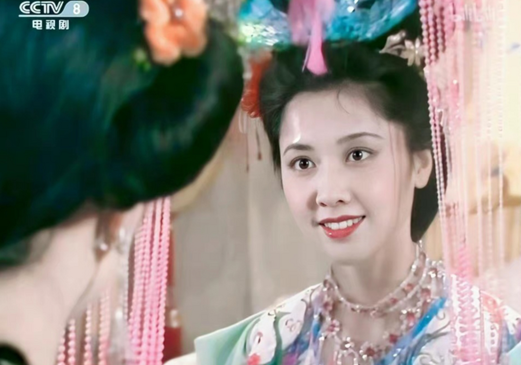 要知道朱琳饰演的"女儿国国王,一直在大众心目中是不可撼动的存在