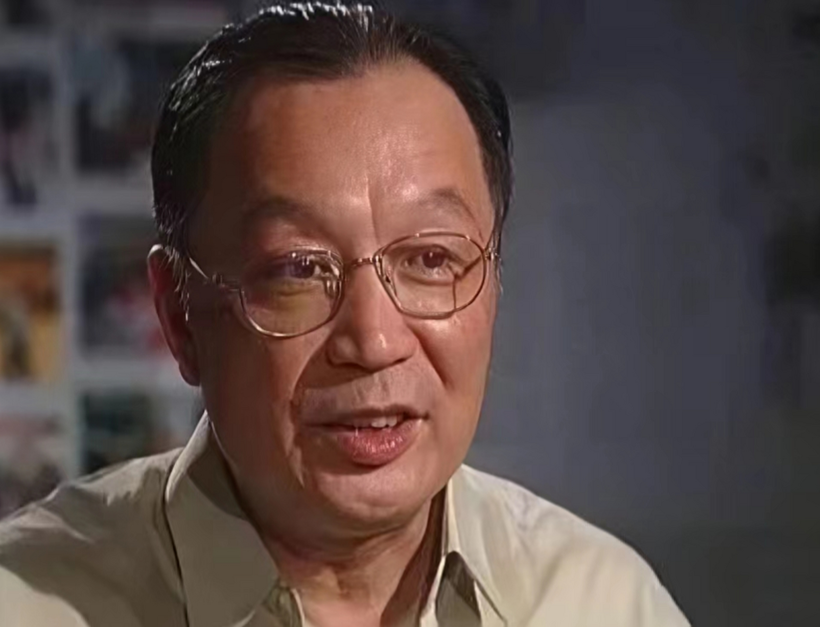 敢说实话的"三农"专家温铁军指出:在乡下,二三十万就能建个三层小楼