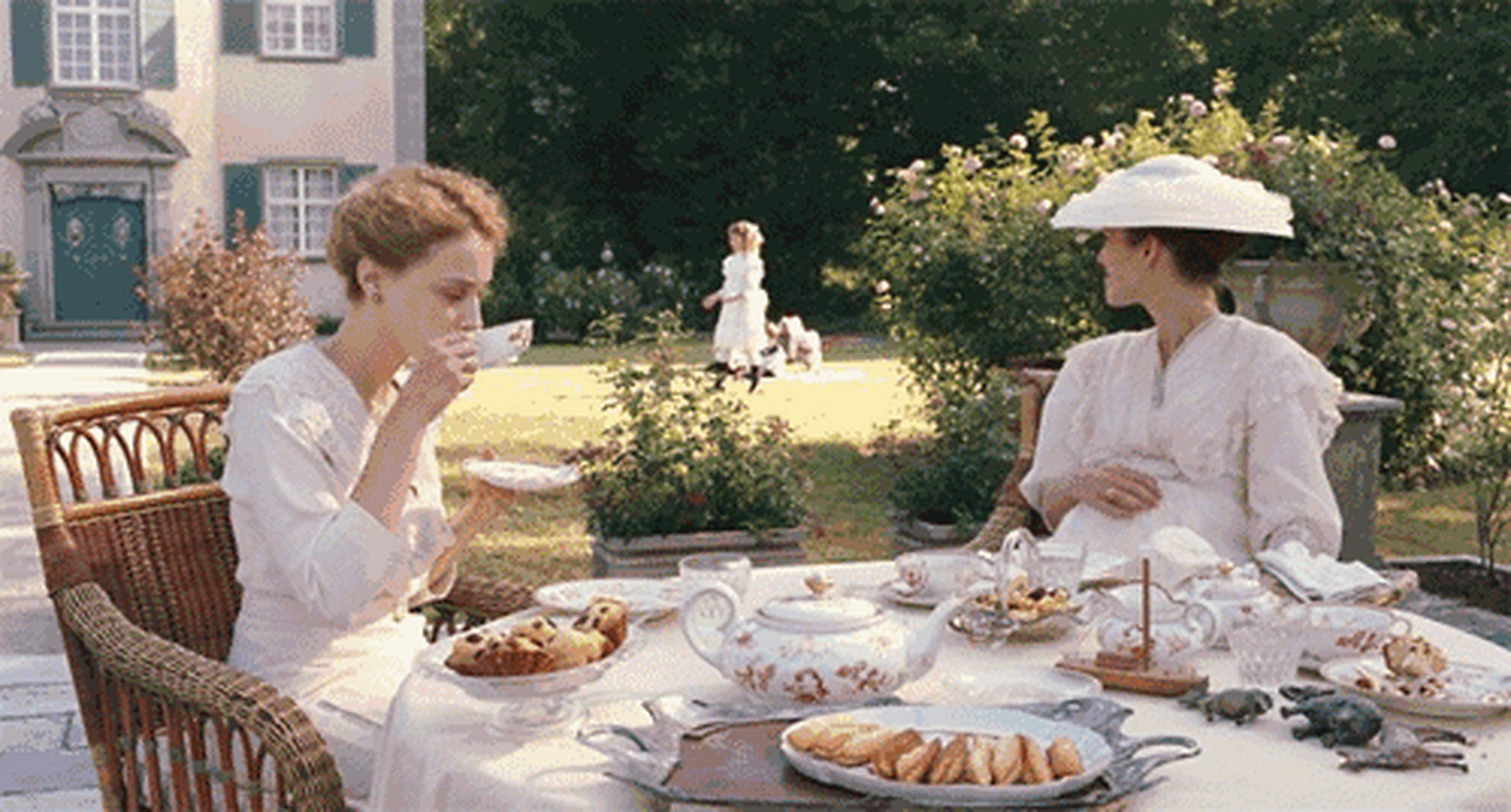 "low tea"是什么意思?