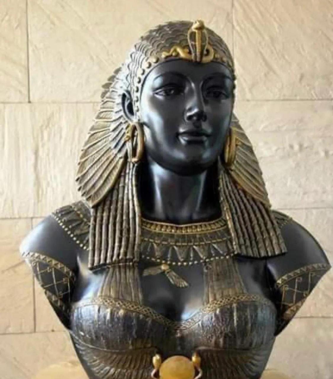 埃及艳后—古代埃及女王克里奥帕特拉的美丽形象.