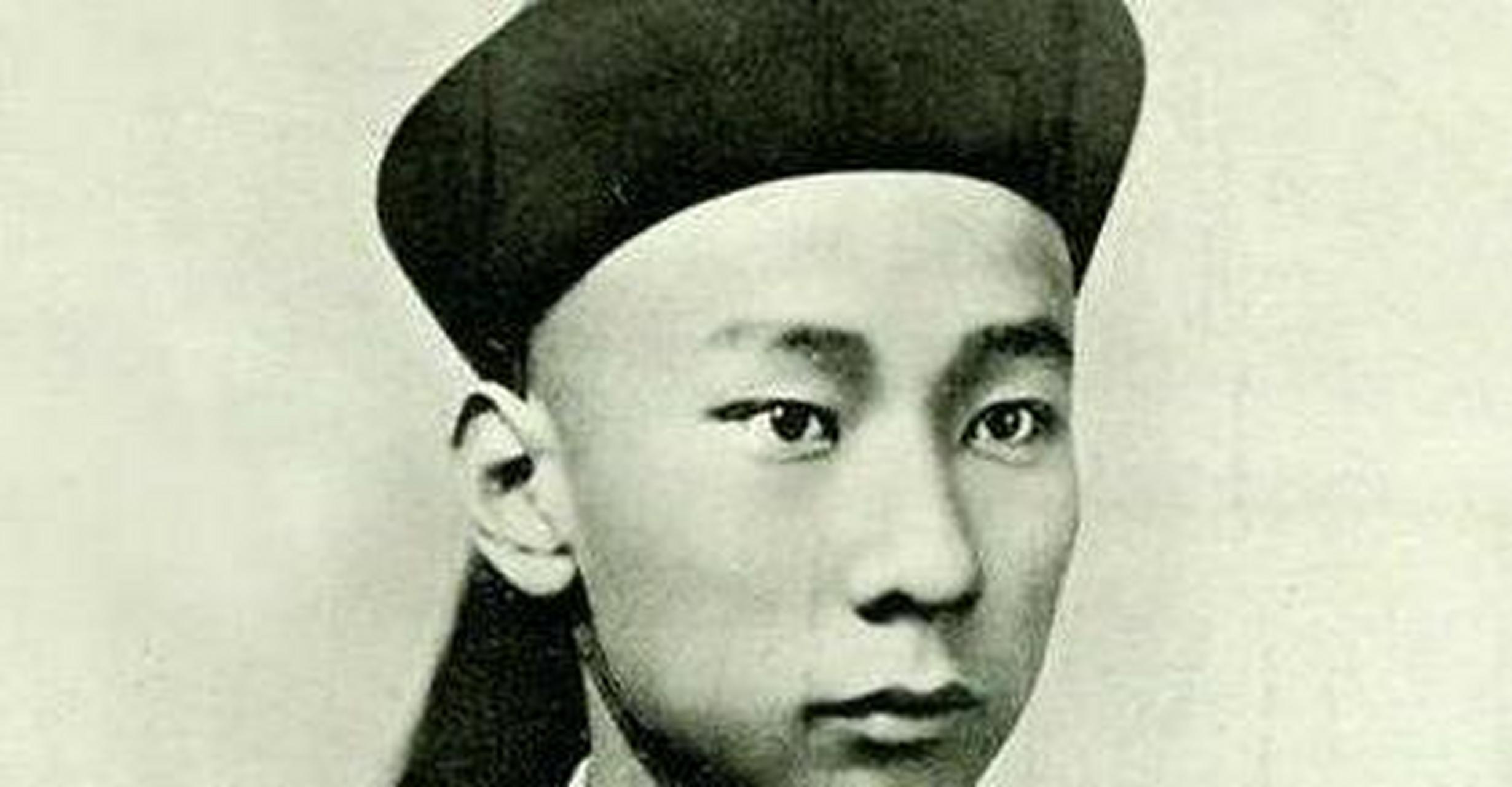 这个侍卫是僧格林沁亲王的孙子,那尔苏.