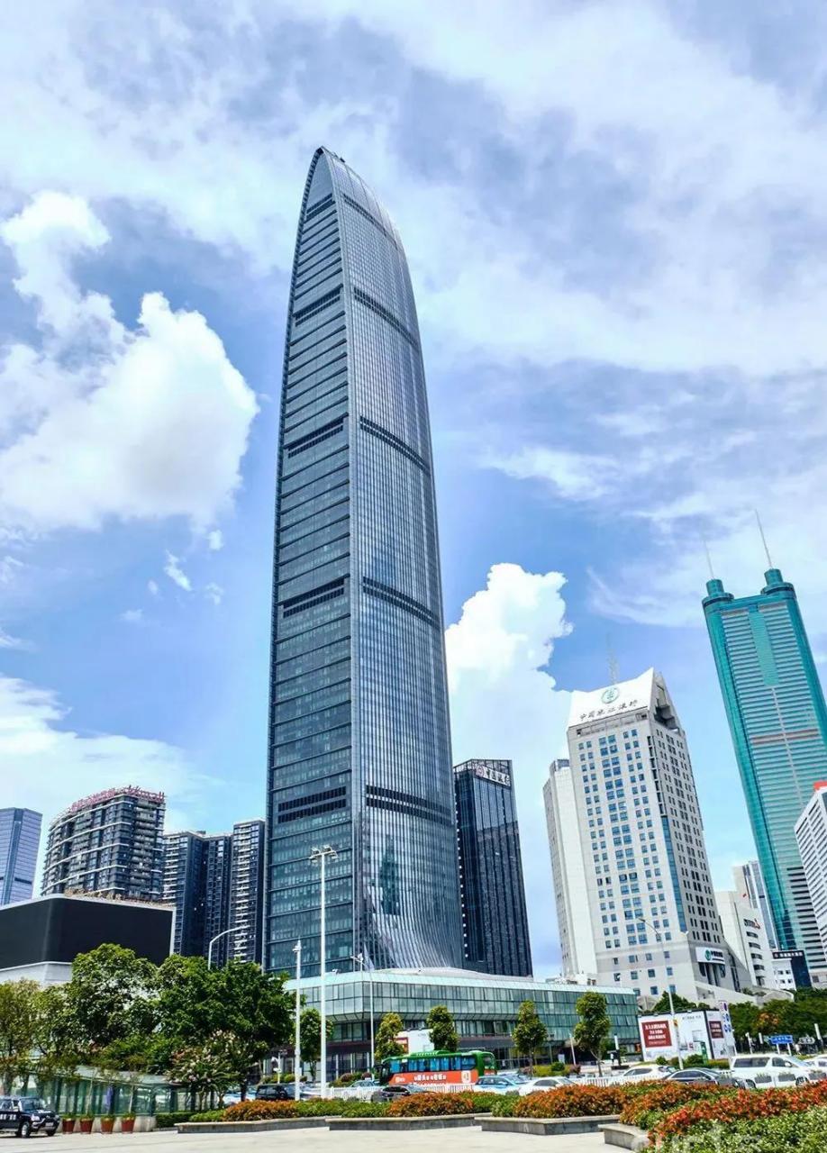 罗湖5大标志性建筑物,深圳周末好去处  1,京基100 京基100大厦总高度