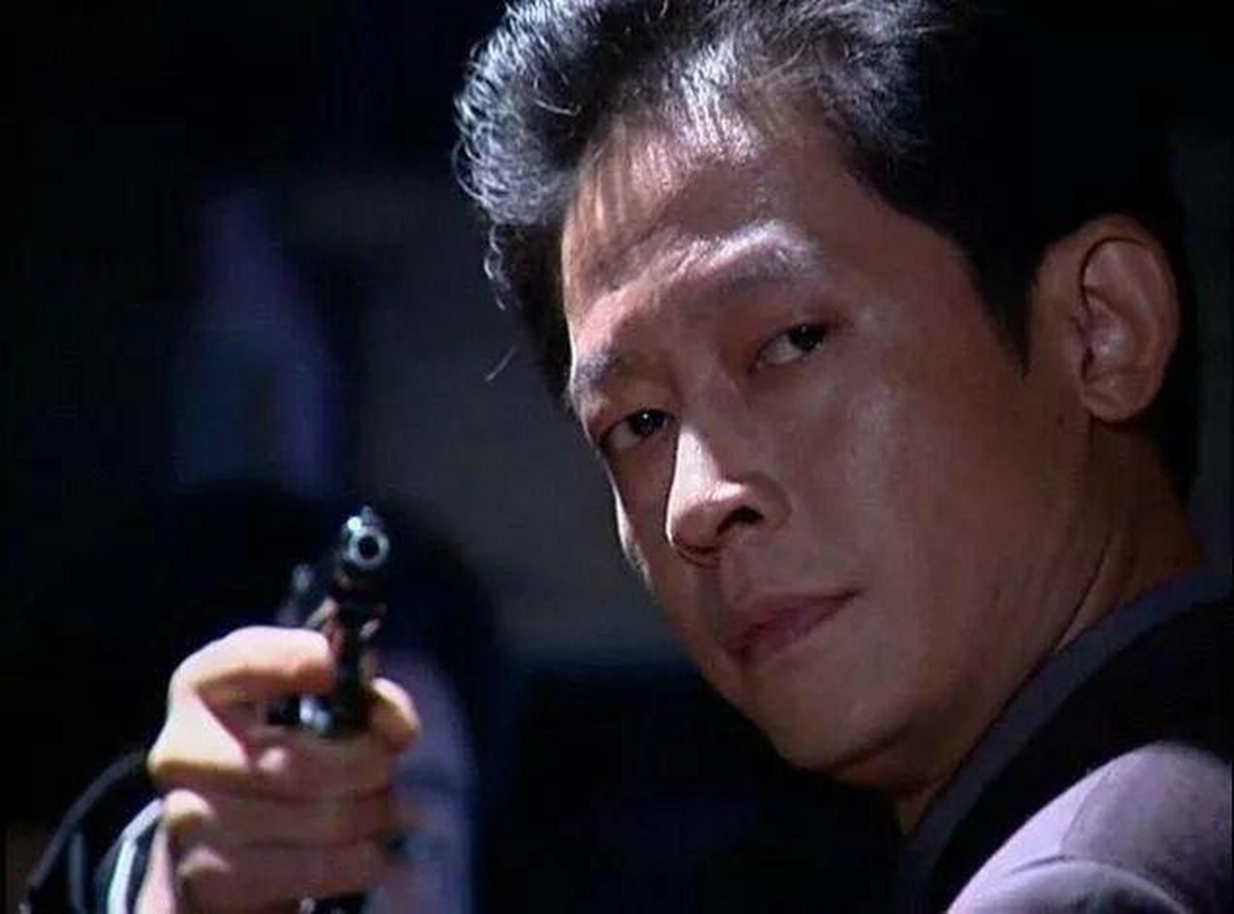 王志文在电视剧《黑冰》中曾经说过一段话 这是一个多么可怕的世界