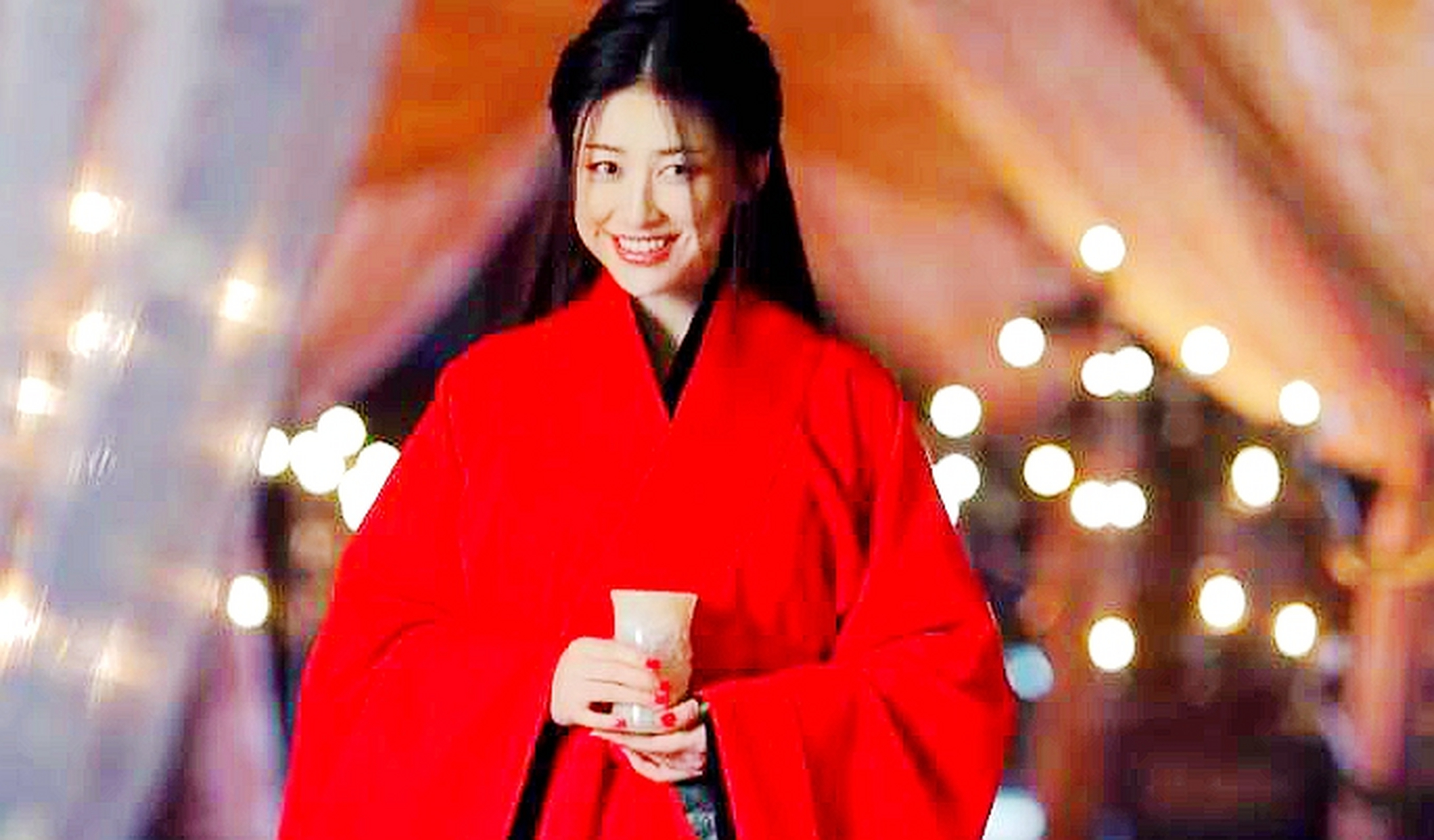 嫪毐二度入宫成寺人?太后赵姬还专门穿了一袭亮艳红衣款款相迎?