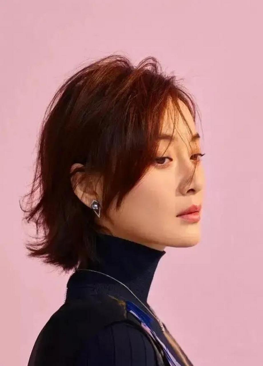 徐梵溪,中国内地女演员,毕业于北京电影学院.