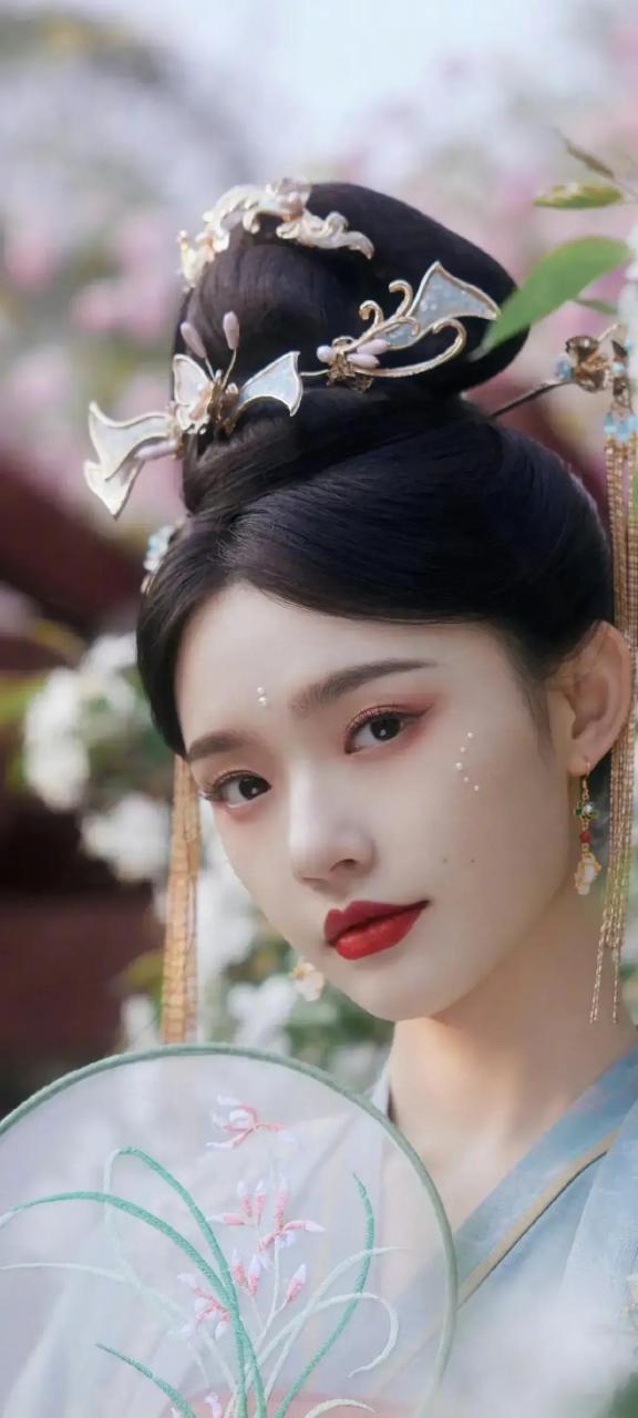 林允儿古装汉服