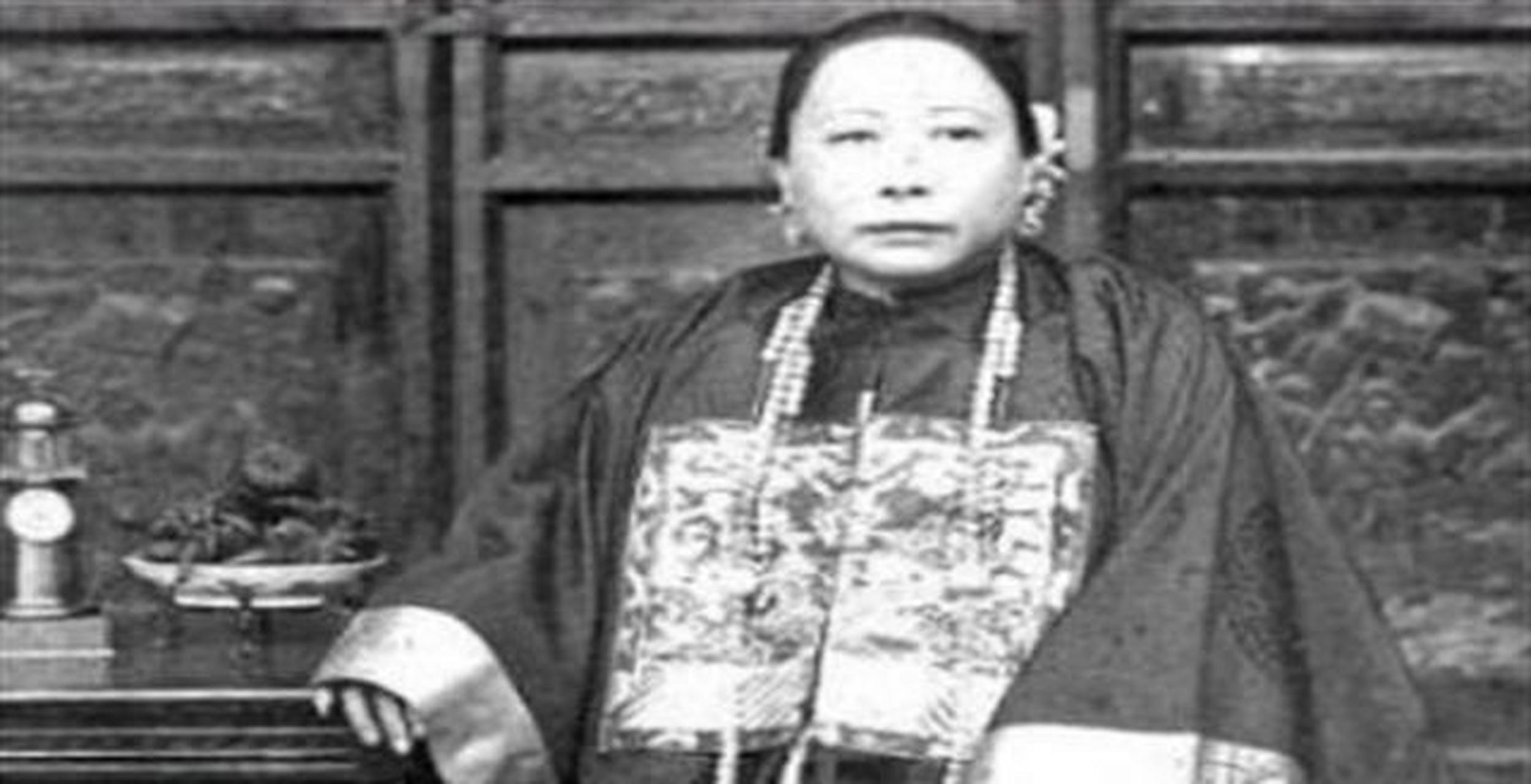 李鸿章兄弟发达后,他母亲跟着享了多大的福?