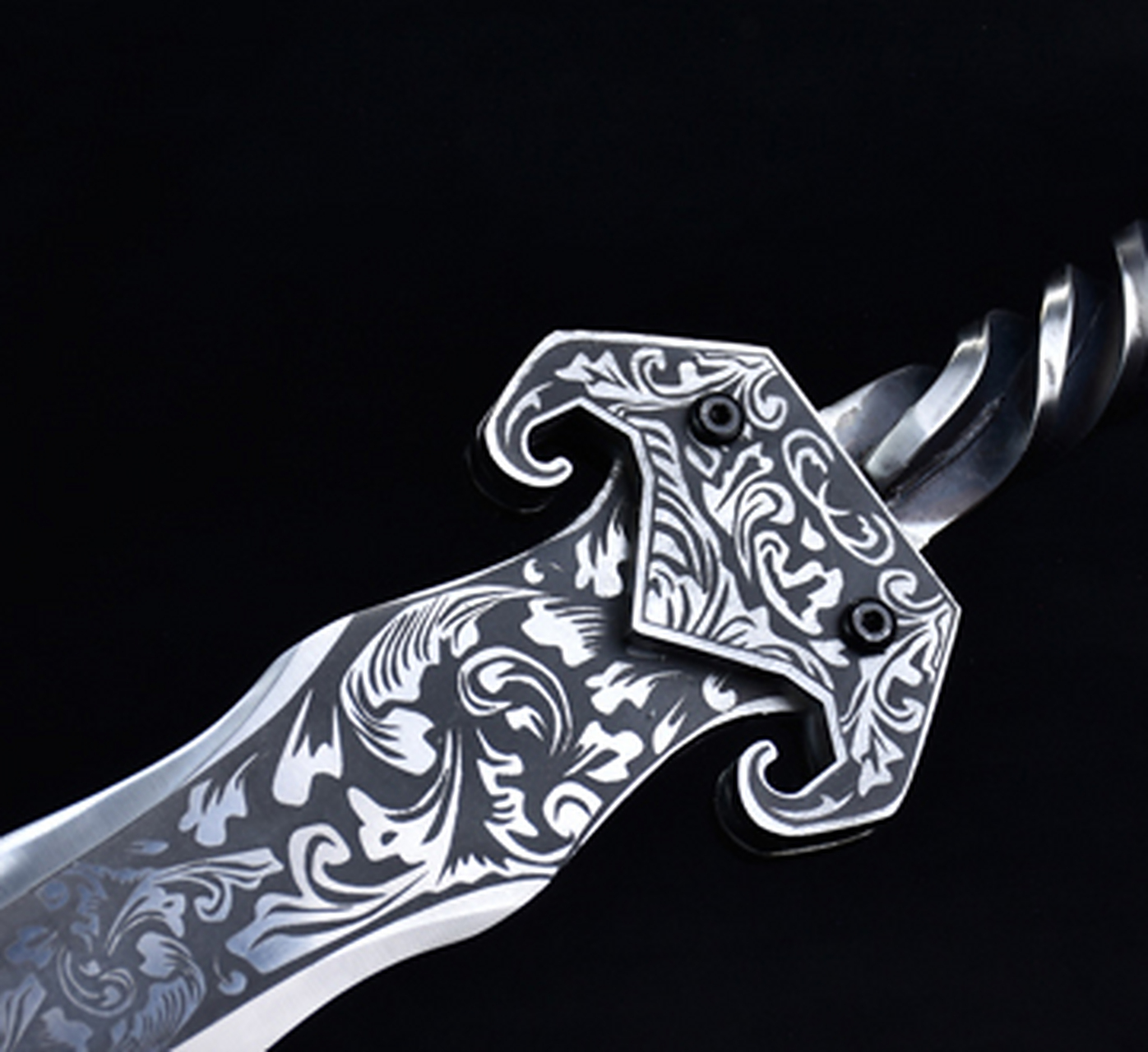 收藏# #冷兵器# 幽冥剑 全长72.5cm,刃长50cm,柄长20cm,重约1.