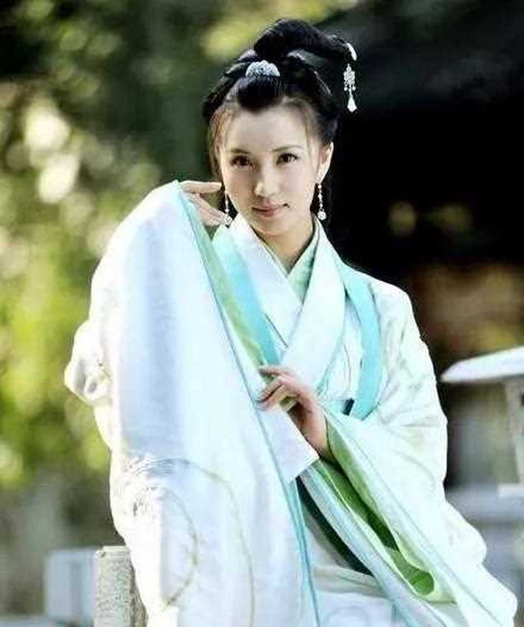 那些年"万人迷"陈好的古装扮相![什么鬼]