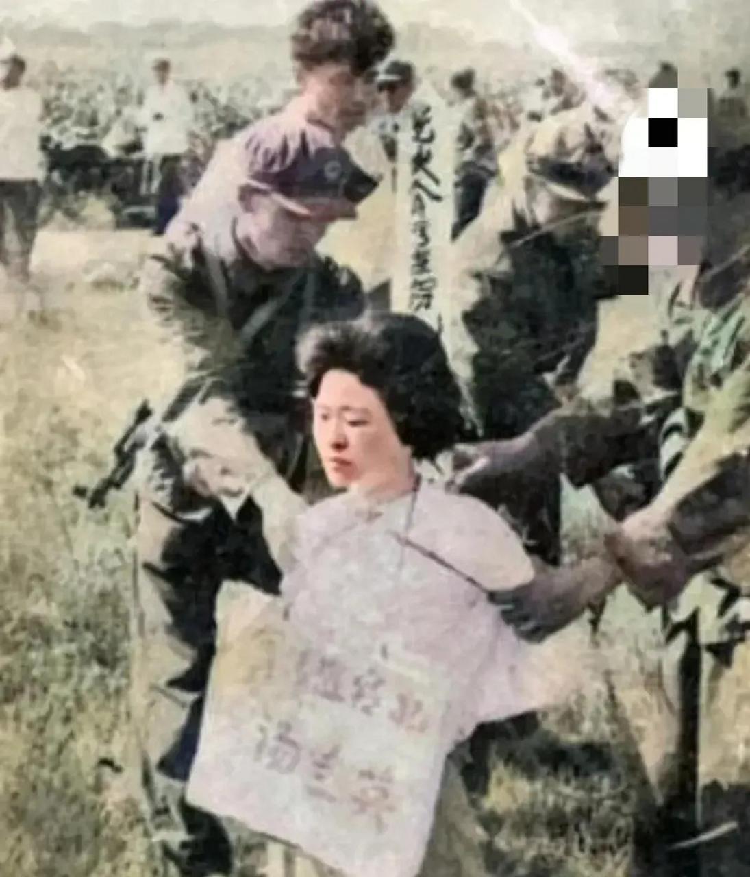 汤兰英年轻时在信用社工作,利用自己的职位之便挪用