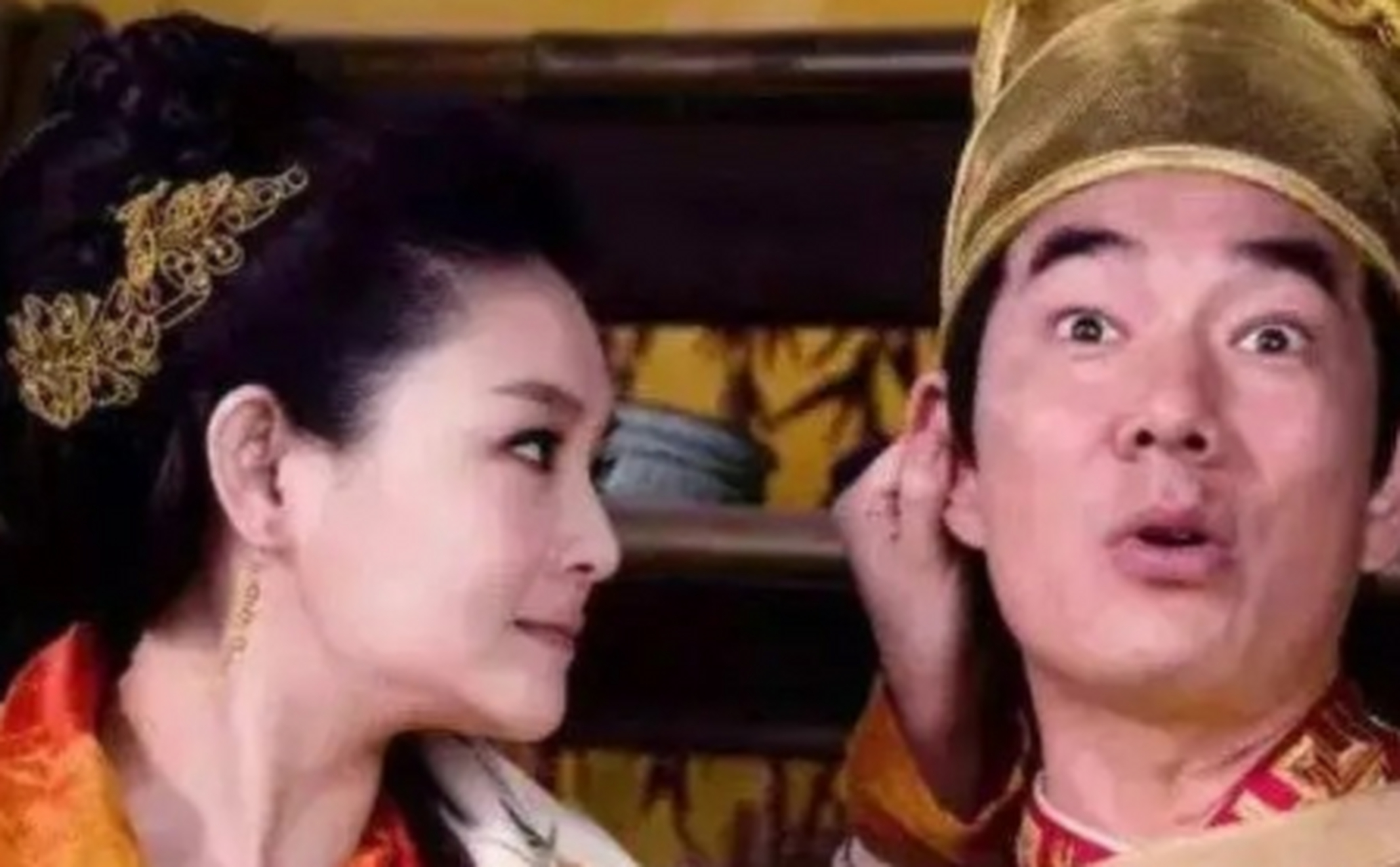 朱元璋暗中派人把常遇春的老婆给大卸八块,还拿给大臣们看,说:"此乃