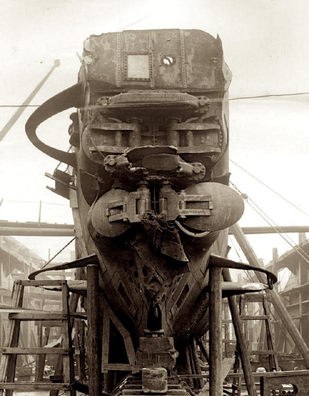 领动计划# 老照片 | 德国潜艇,1918年.资料:tyne 67676767