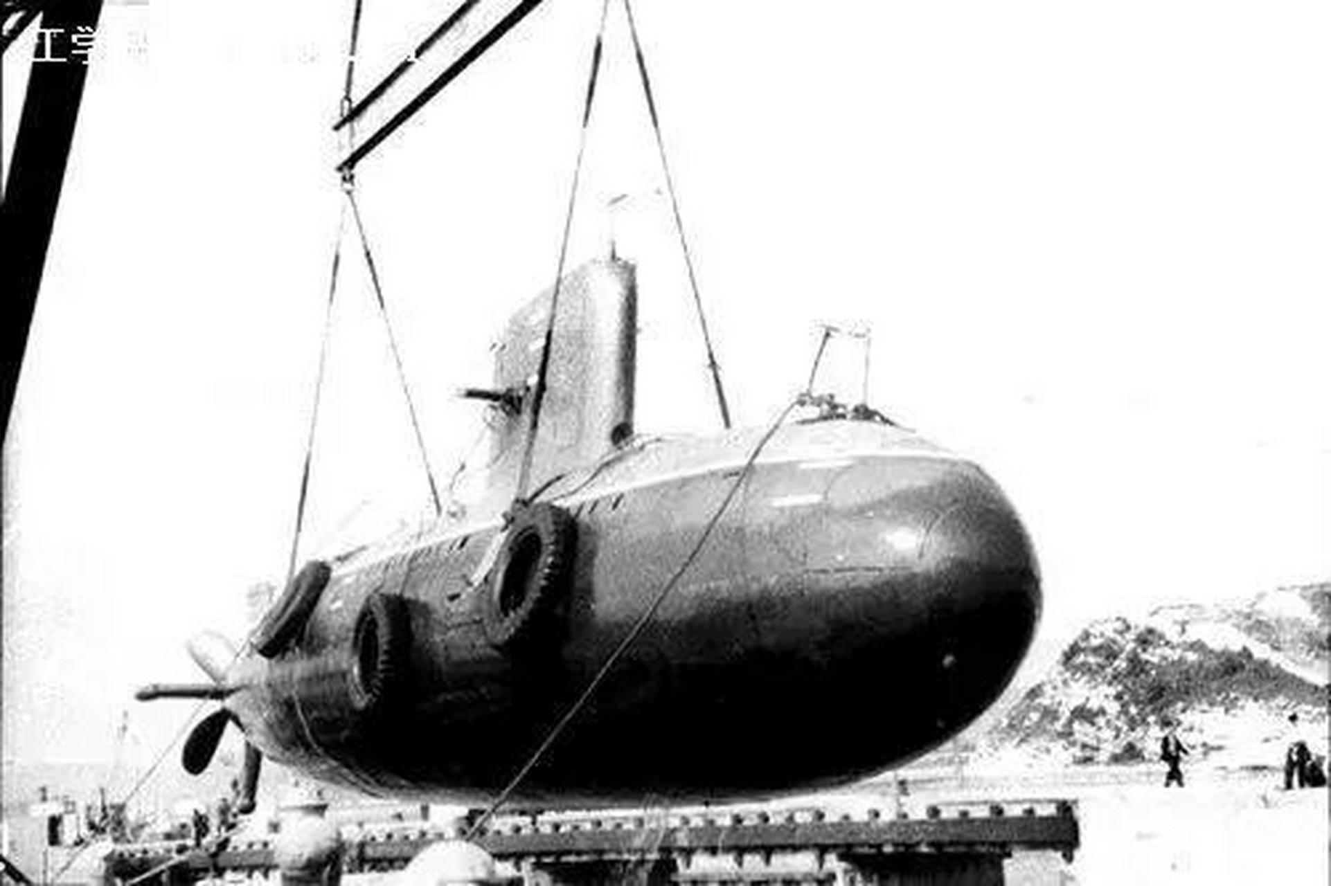 "中国潜艇之父"邓三瑞逝世】他说:"教师应当是火花,应当是春风.