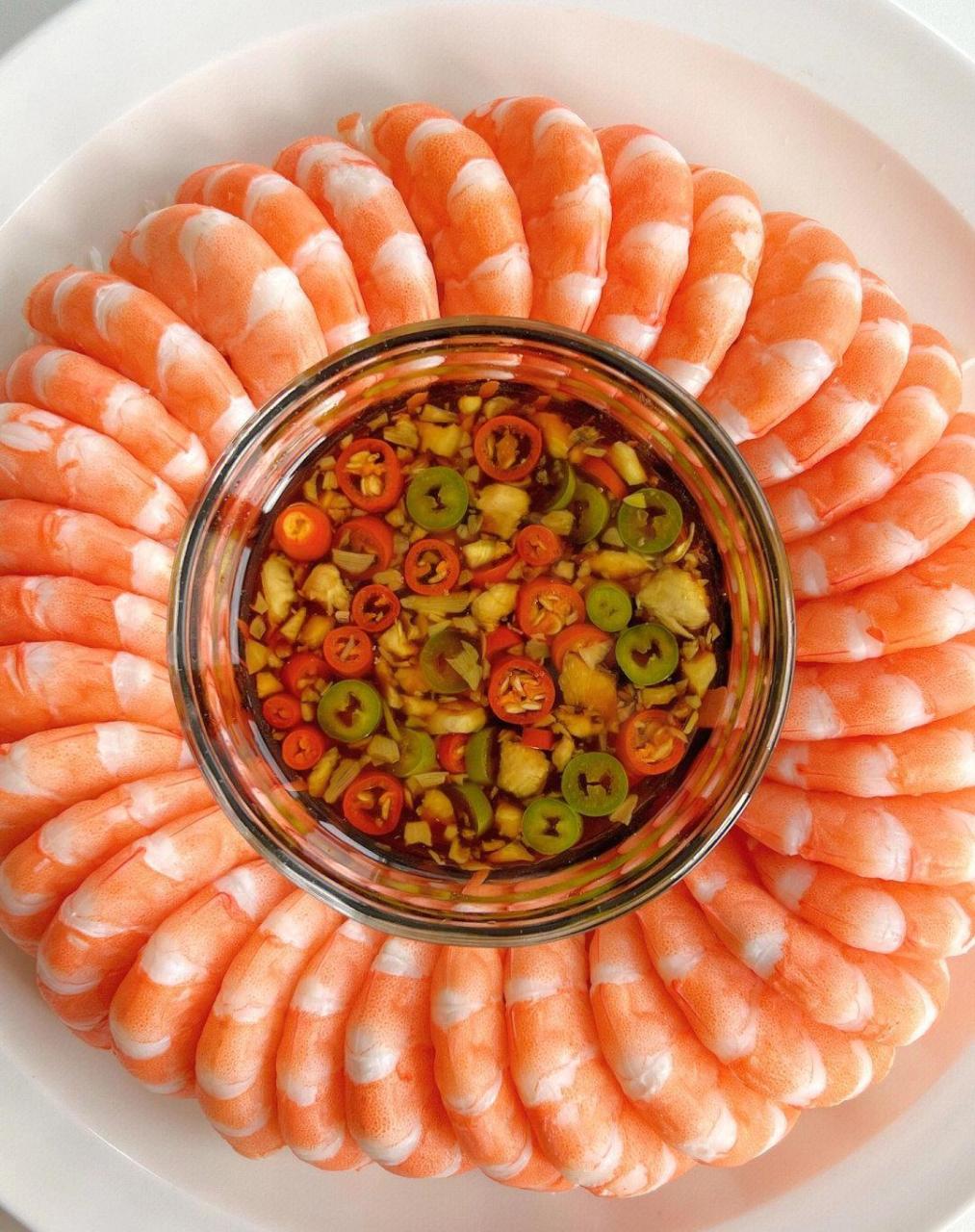 配上一碗白灼汁蘸料!虾都有了灵魂! 老婆说要列入年夜饭菜单!