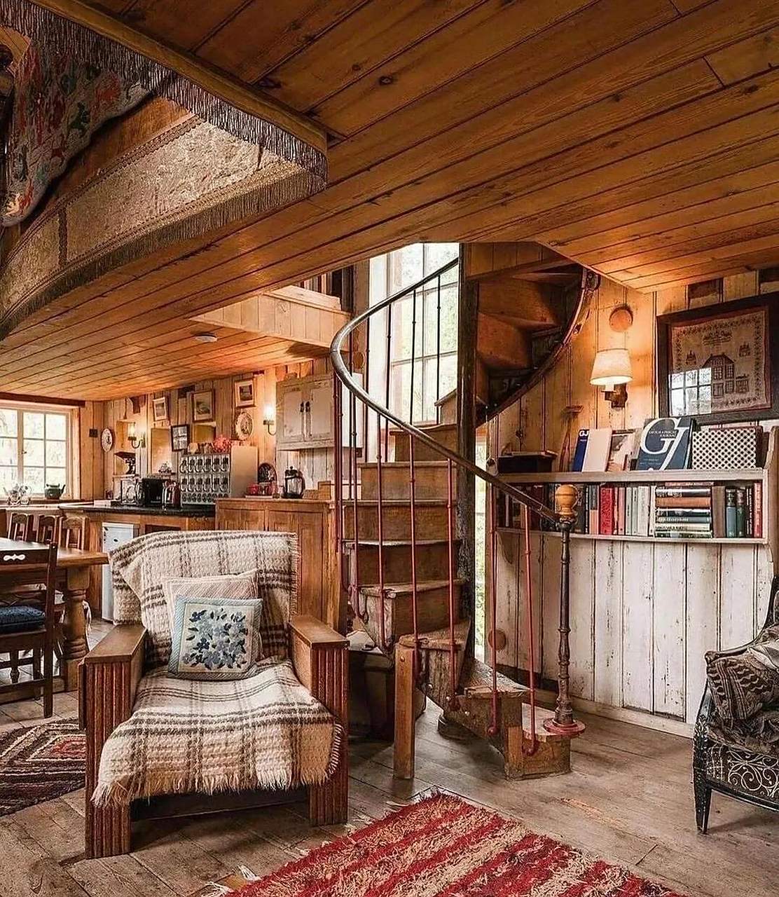 这明明是童话故事里山里的小精灵的房子 小木屋独特的温馨感,还带有一