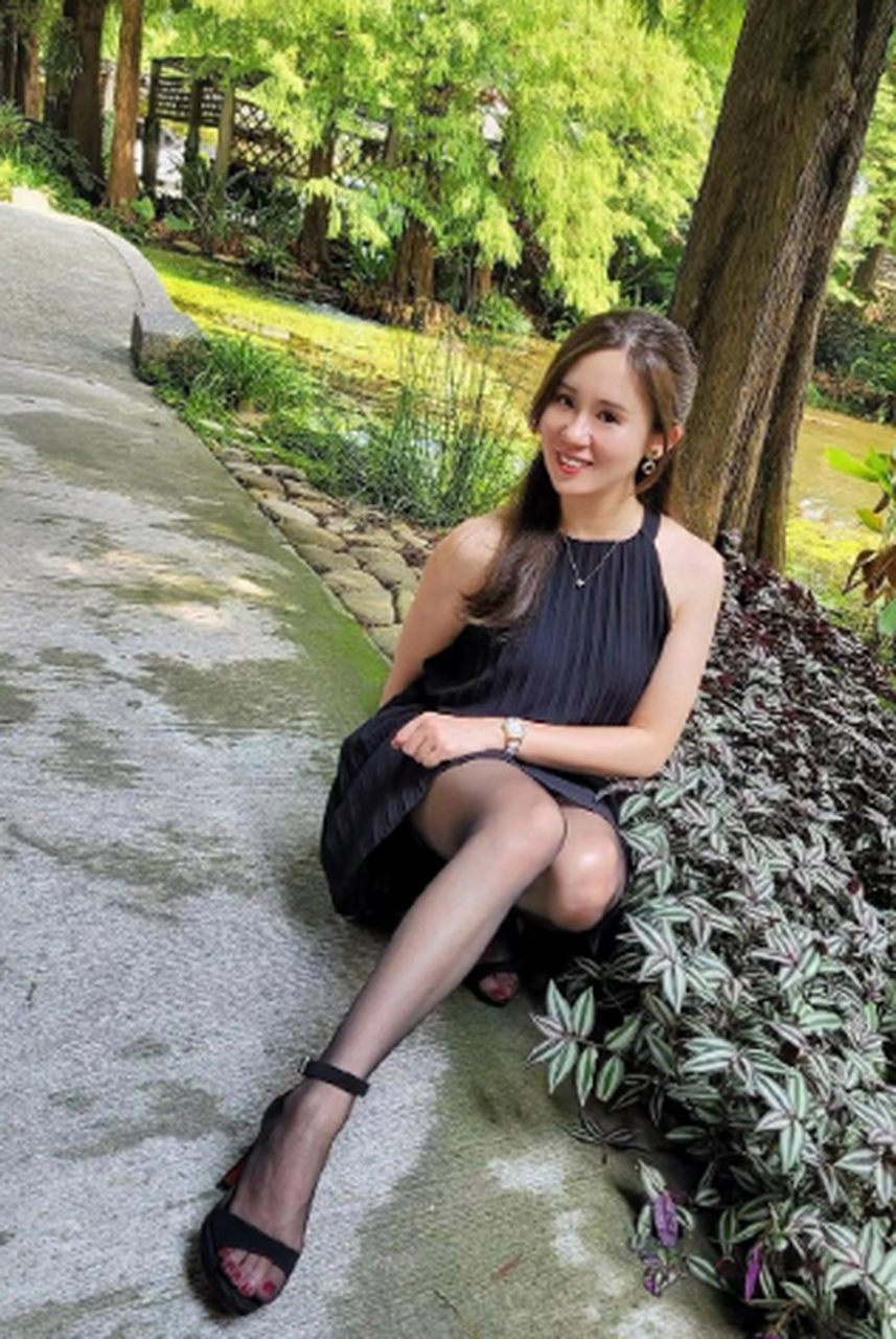 徐娘半老,风韵犹存