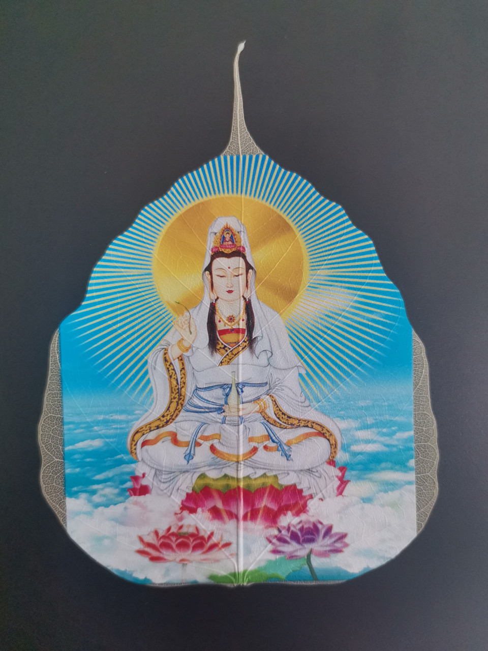 第二,三张图则打印了白底,图像更加清晰,打印时