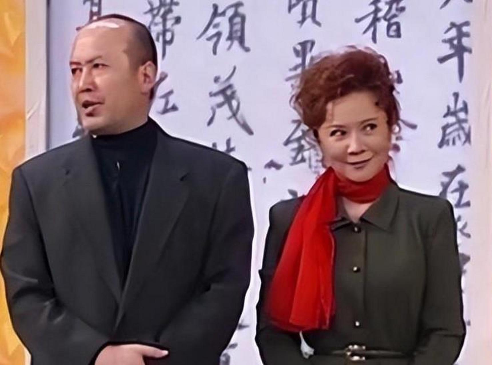 蔡明前期与郭达搭档的小品很不错的,后期与潘长江搭档就一年不如一年