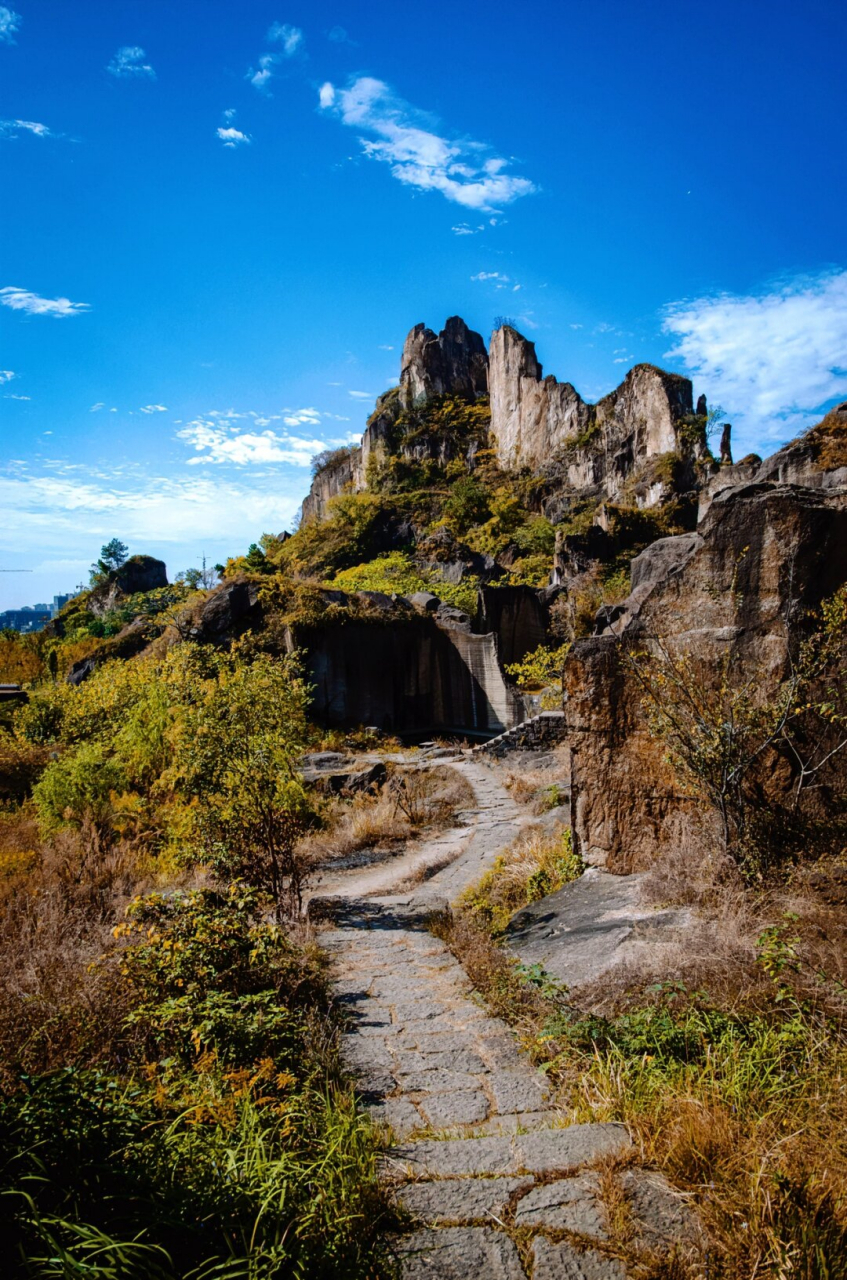 羊山石城图片