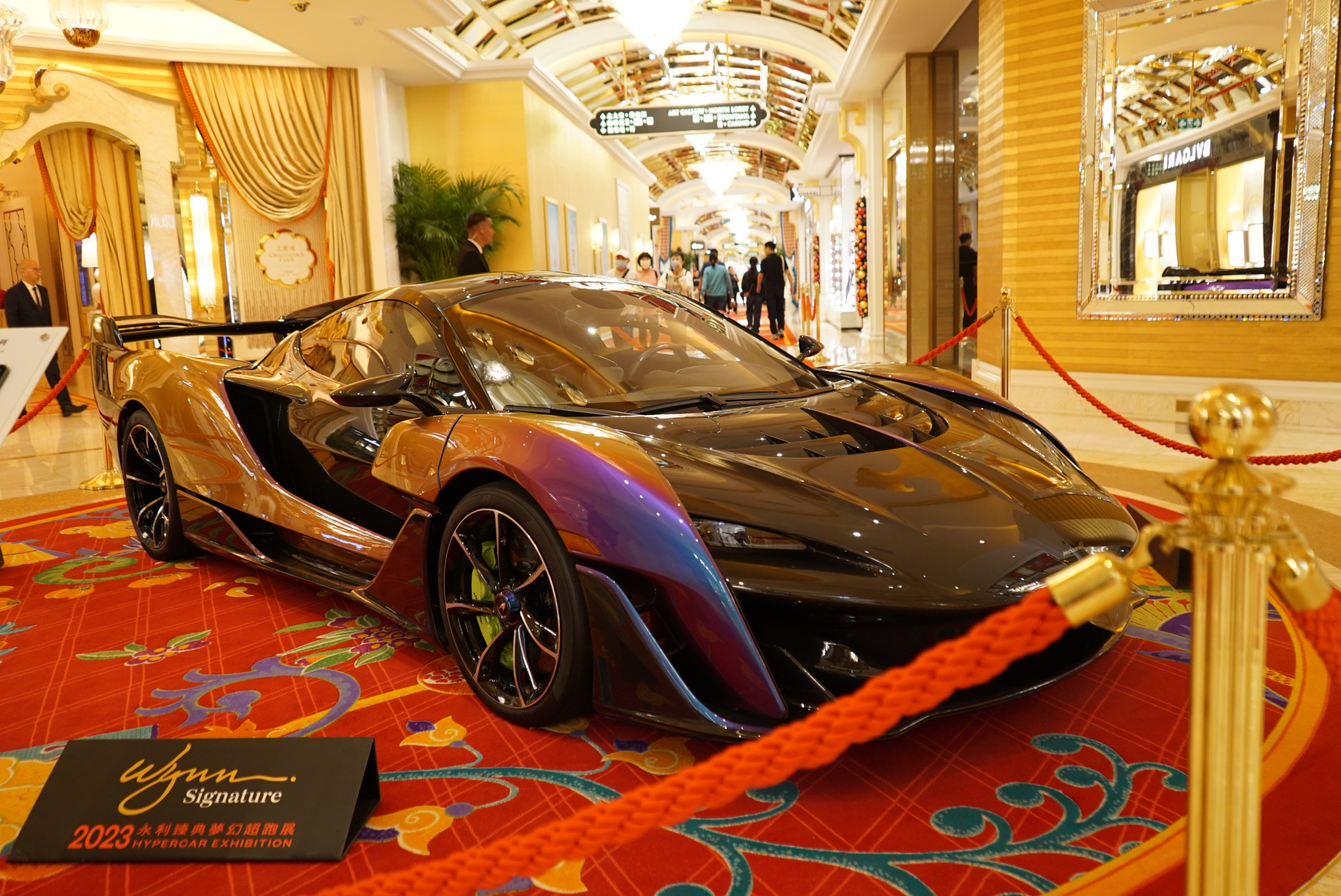 全新迈凯伦sabre,制造了15辆供应美国市场.搭载4.