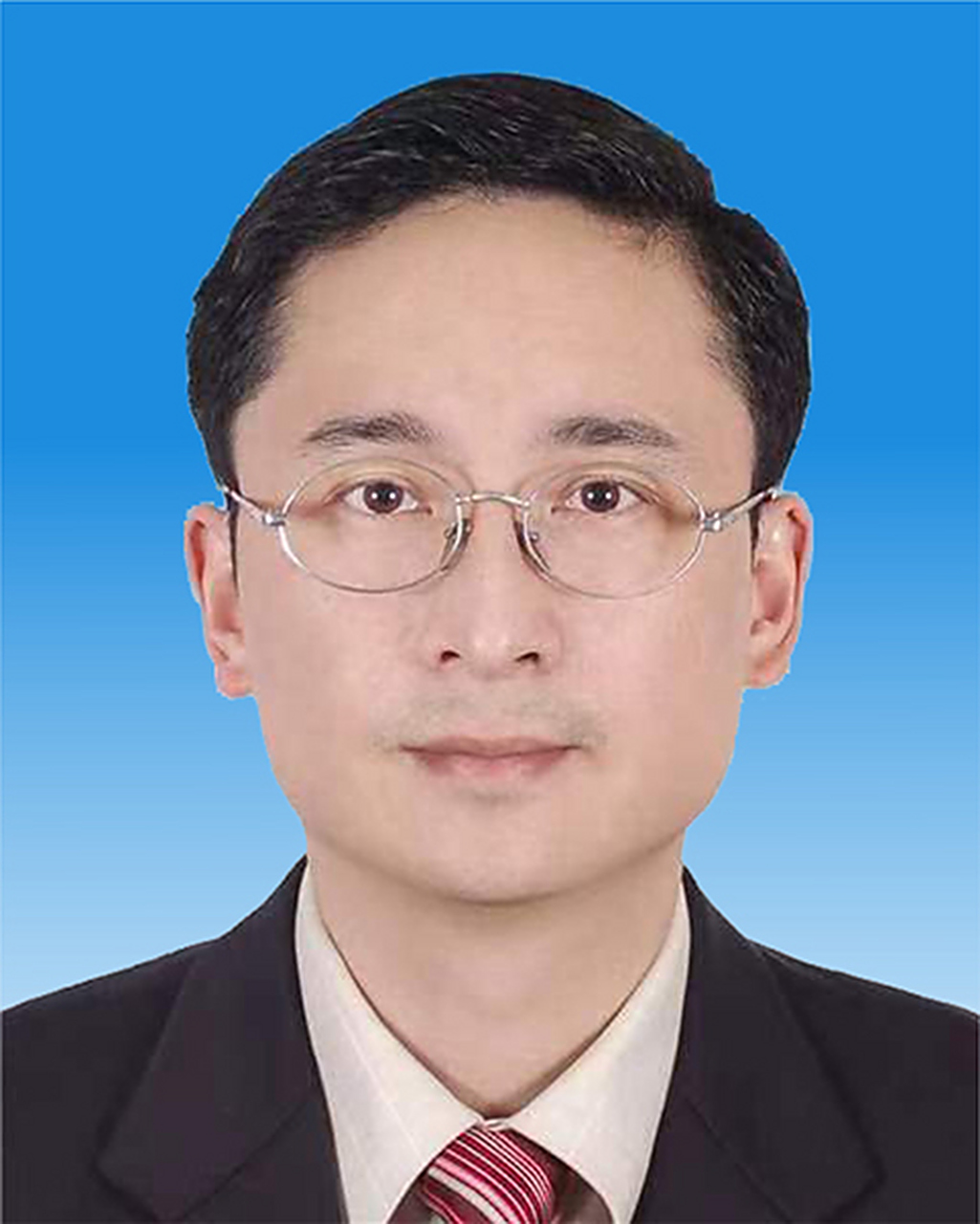 河源市各县级行政区现任书记最年轻的是,龙川县委书记