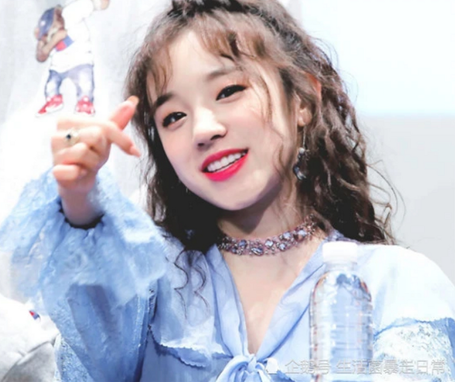 最近,宋雨琦因为在韩国综艺节目中的一句言论引发了韩国网民的热议,让