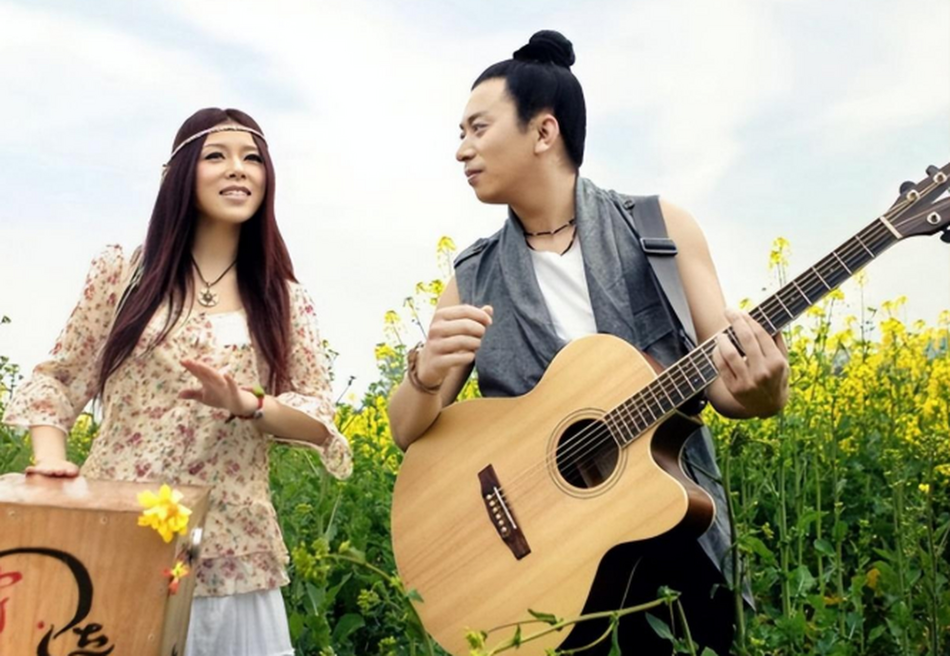 安与骑兵在2012年的时候站上了《星光大道》的舞台上,刚开始他们的