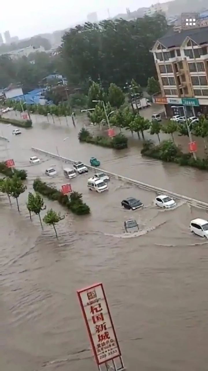 河南杞县暴雨图片
