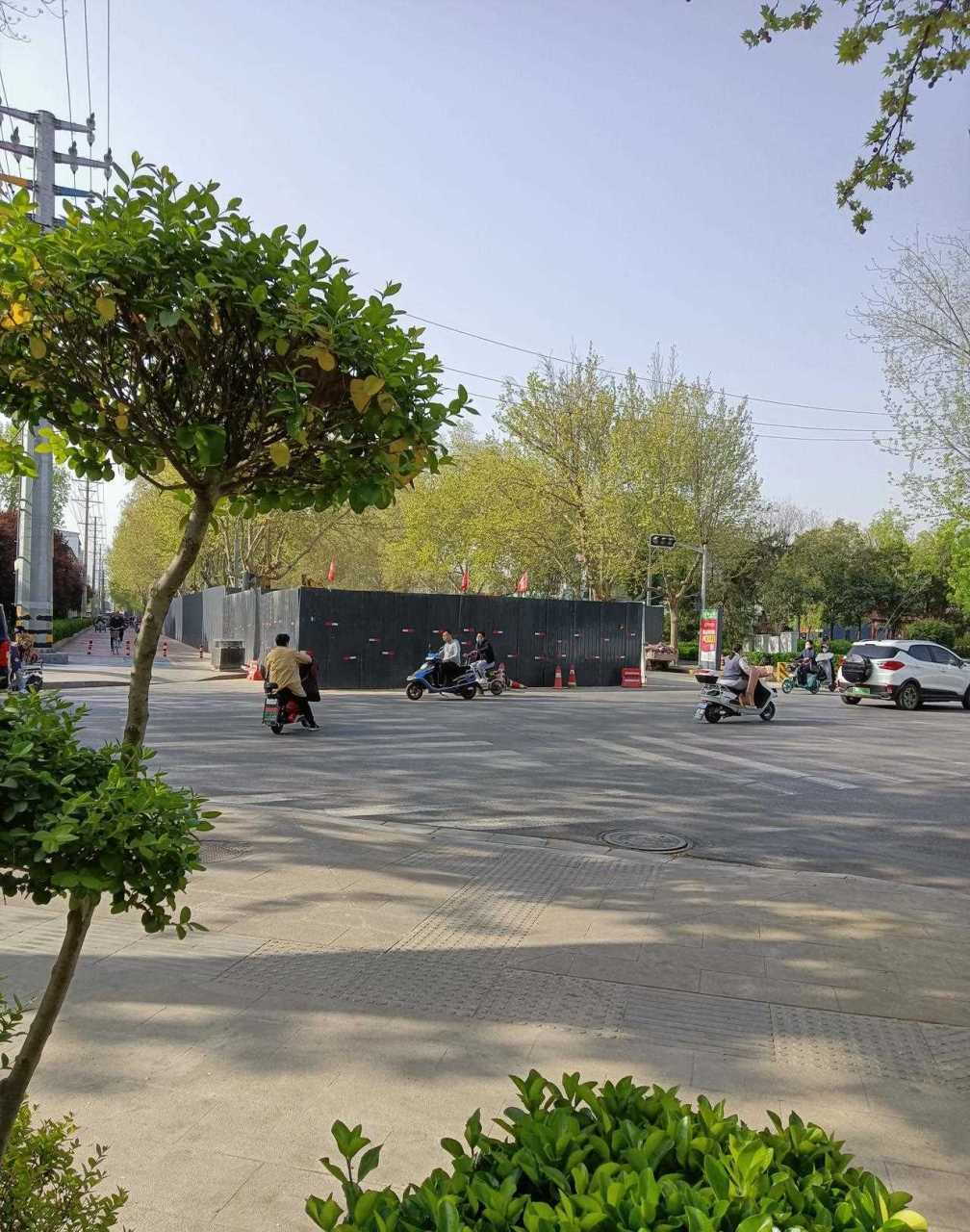 侯马市新田路提升改造,整个新田路从火车站到502厂大门口,这4.