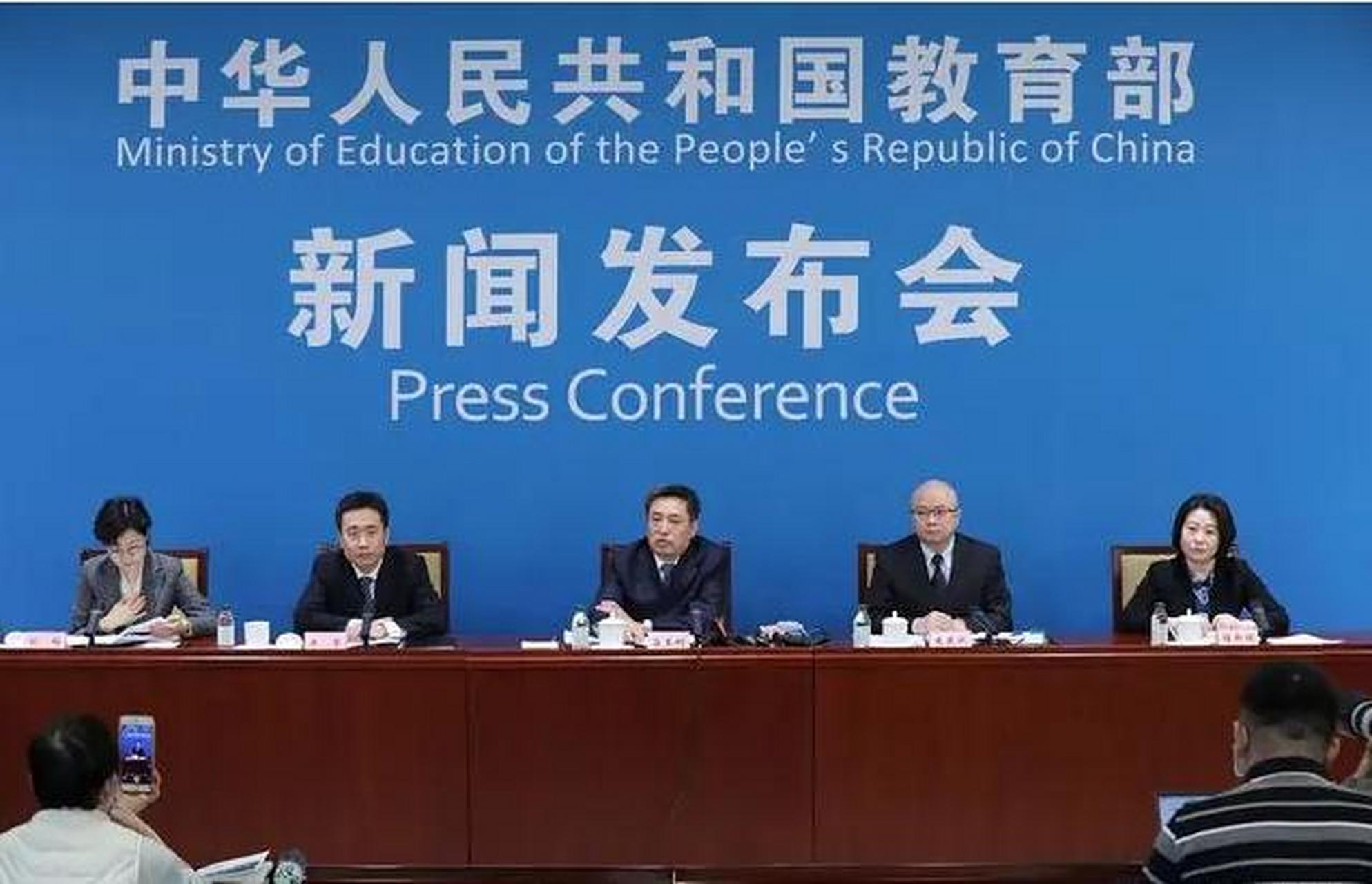 十二年义务教育,是时候了?