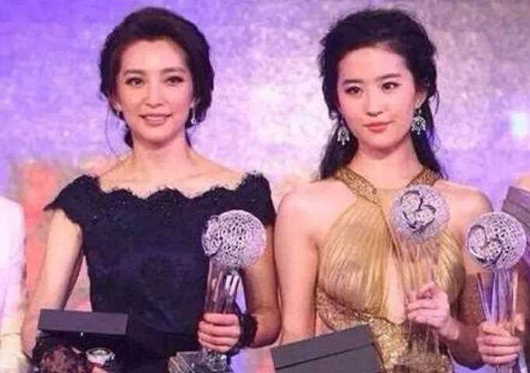 所以能看到刘亦菲和谢霆锋同框了,当初两位神颜没合作成神雕侠侣,还挺