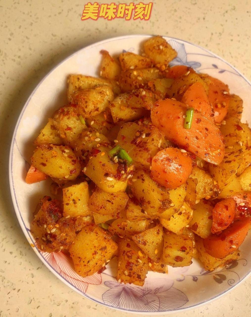 兔年"正月里"美食分享:香辣孜然土豆丁巨解馋,一分钟就学会,秒杀