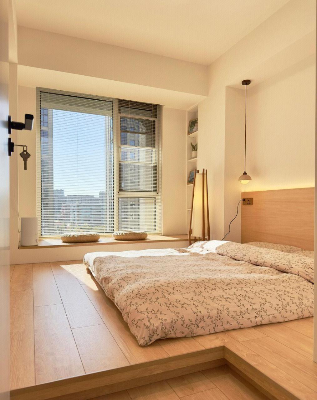 欢迎来到日系原木风的小家 这间地台房就是专门为你设计的 知道你喜欢