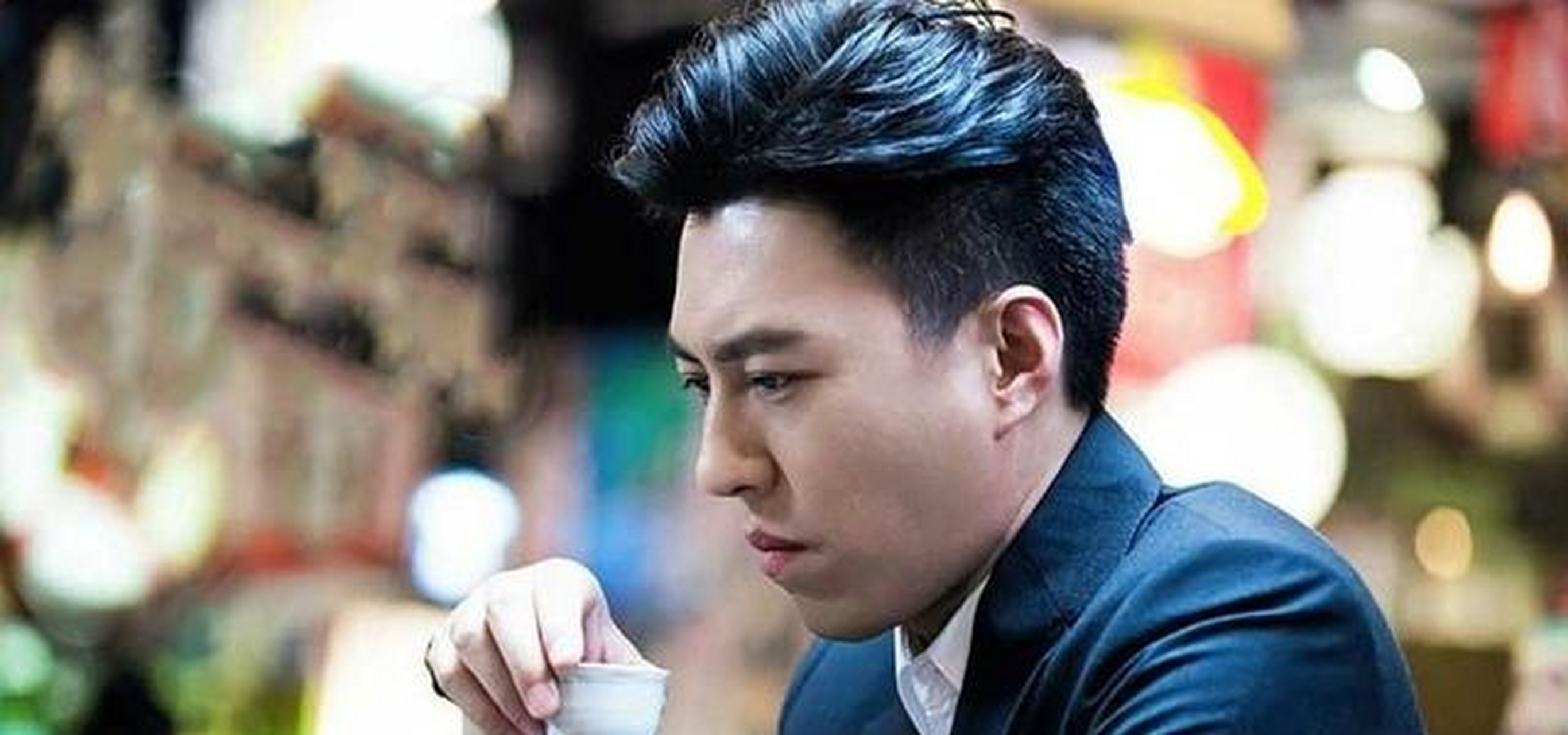 这个剧的名字叫做《孙光明下乡记》,本来是男主是由靳东来出演的,女主