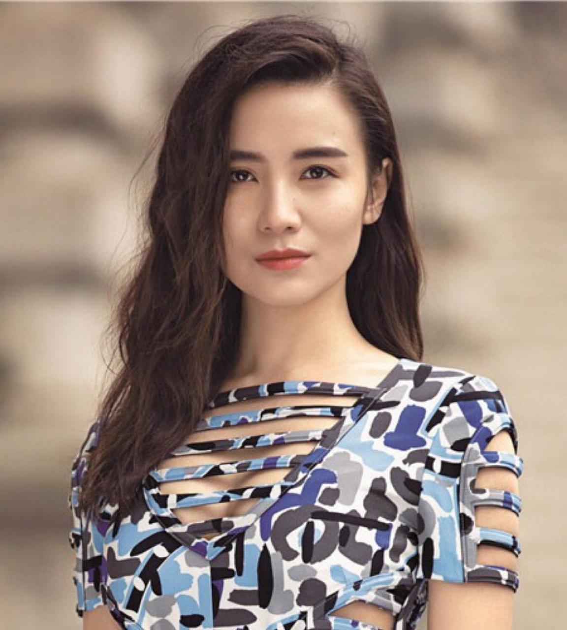 12集都市情感悬疑剧《白色月光》主演现定 宋佳,喻恩泰,刘敏涛,黄觉