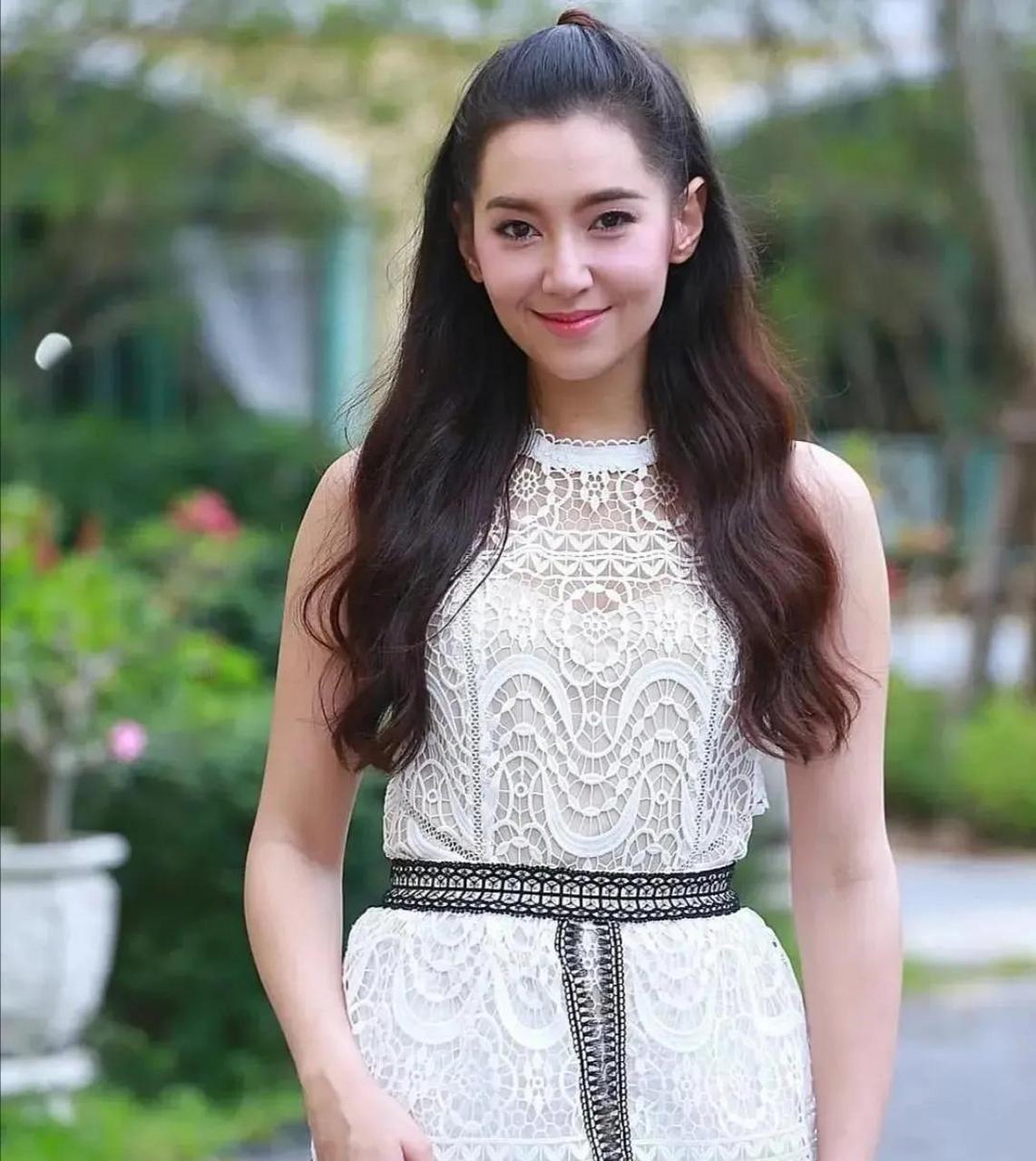 蓝妮·卡彭的美图