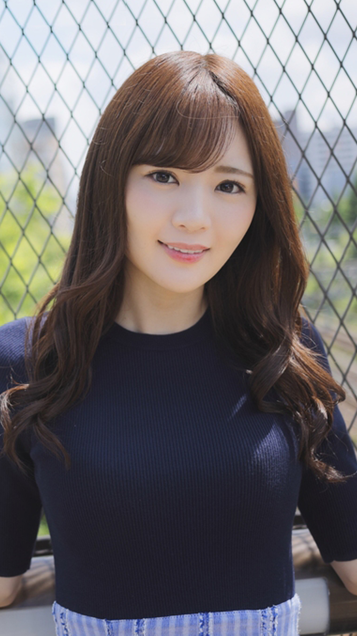 26岁日本女演员结城乃乃,可爱文静,出生于1996年8月30日,身高165公分