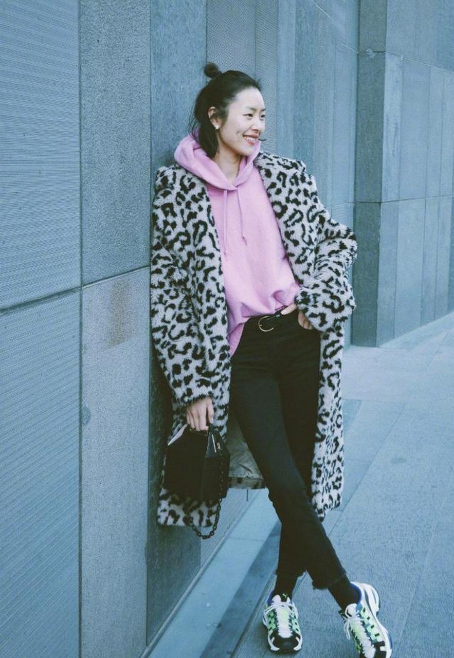 生日当天,大表姐刘雯为了感谢大家的祝福,特意送上了一波美图.