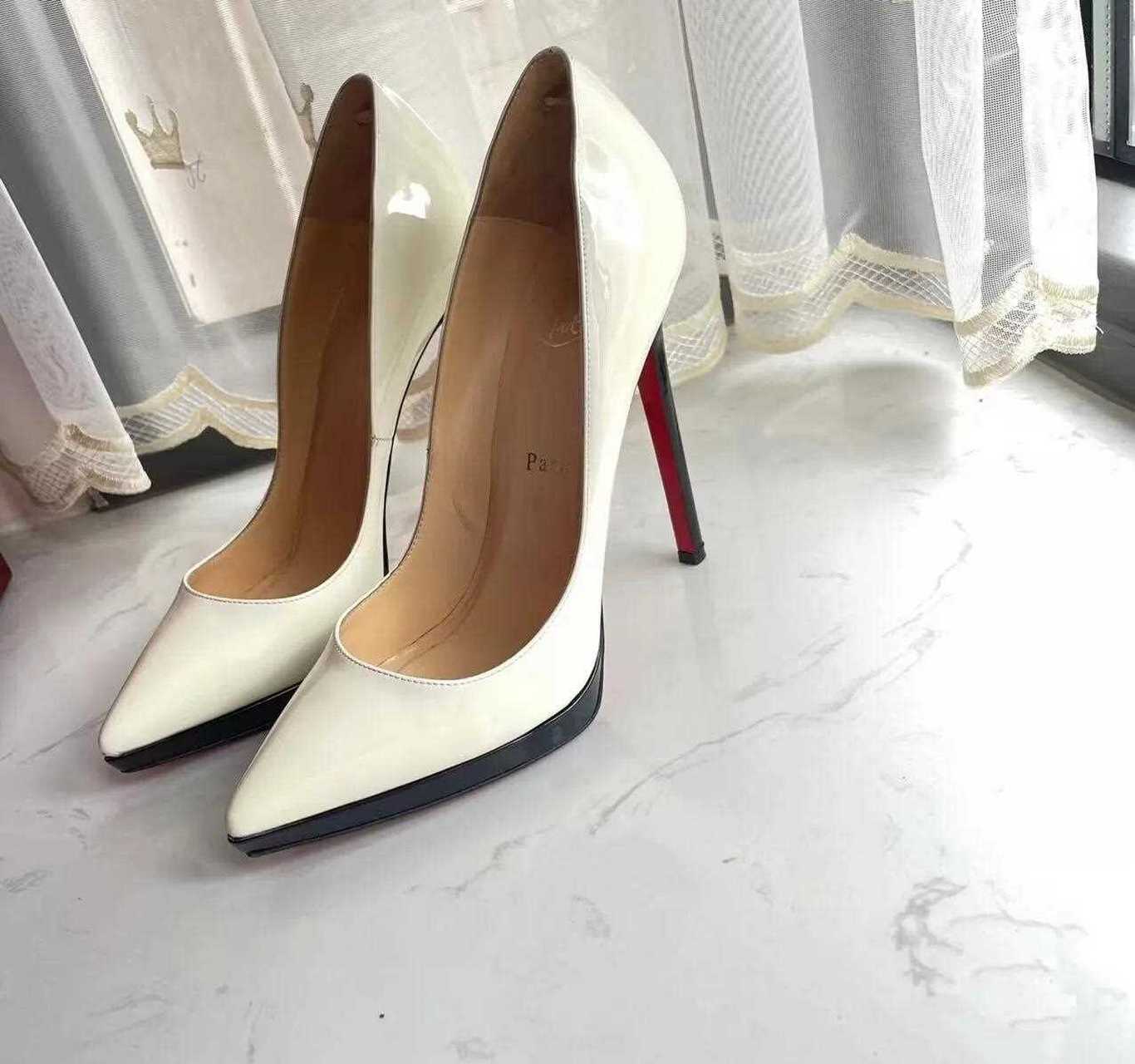 cl白色漆皮高跟鞋,12cm高跟成熟又气质职场必备