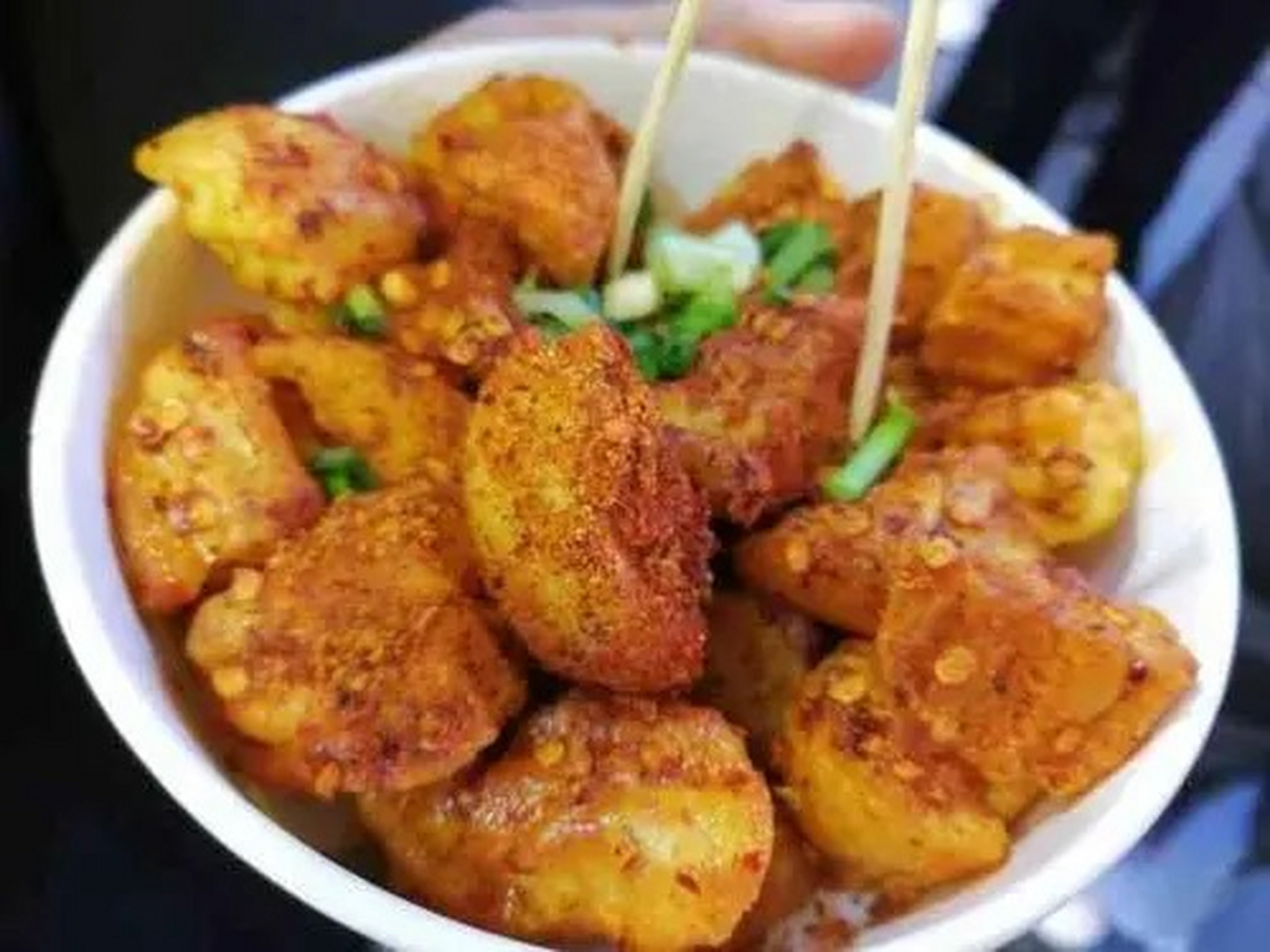 土豆怎么吃都不会腻,锅巴土豆大家喜欢吃吗?