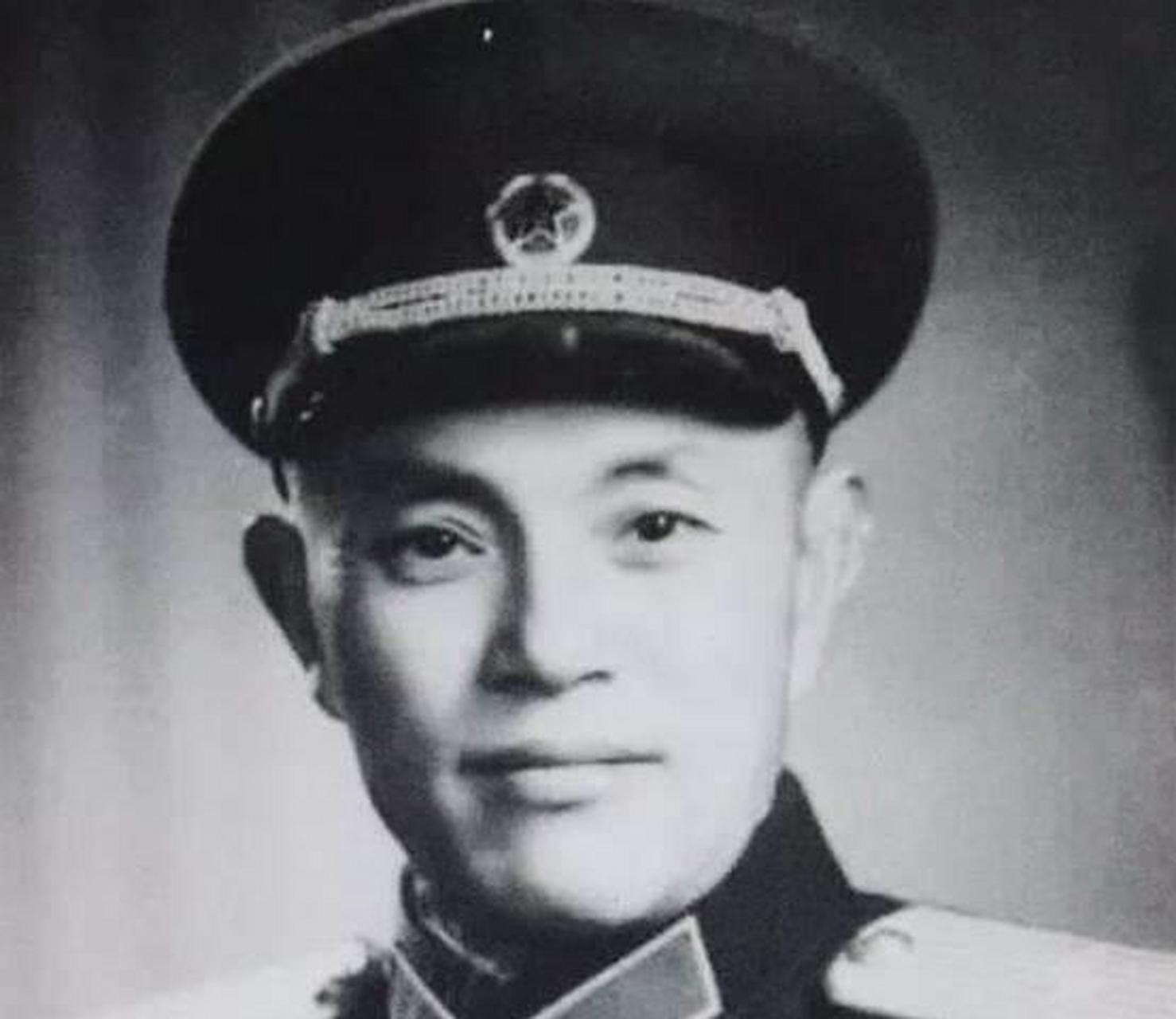 前后发起的数百场战争,都以失败告终了,这更给皮定均和张力雄建立了