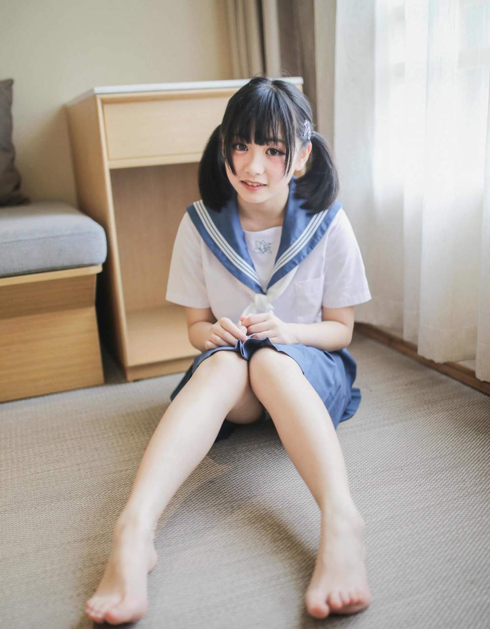 双马尾姑娘的jk制服摄影,好可爱的女孩~[捂脸]愿您们一生健康快乐!