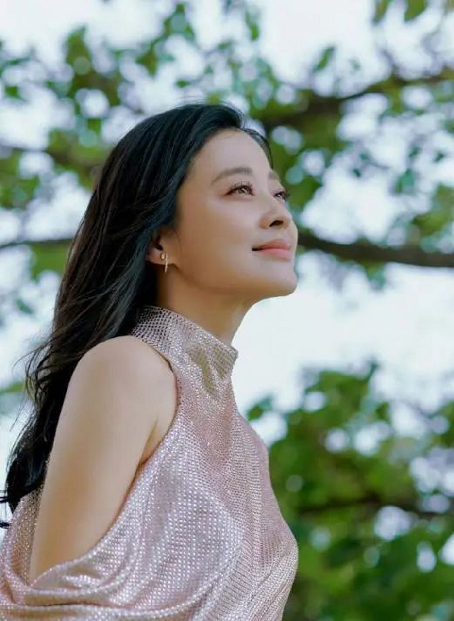 6月13日,演员梅婷在个人社交账号分享生活日常.