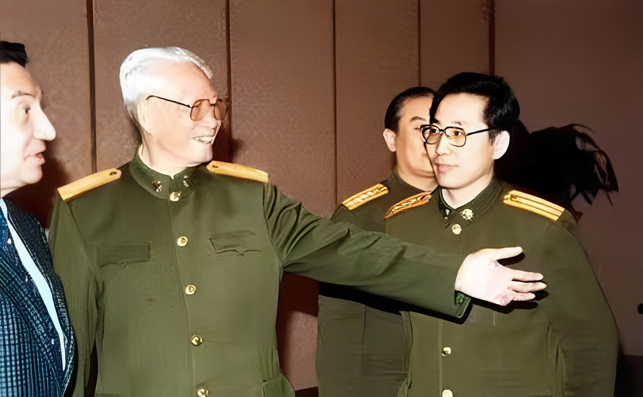 " 这是张震将军的一个伟大的认可和期望.