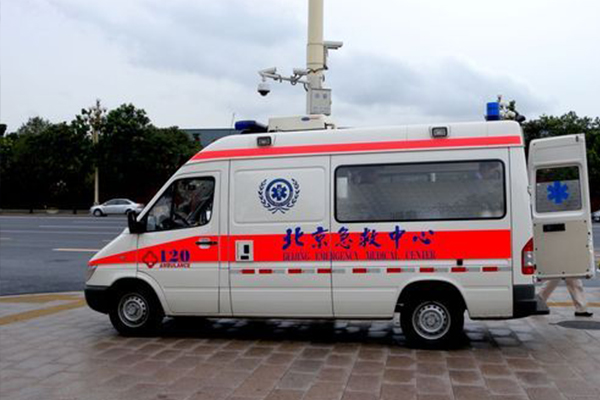 北京救护车出租服务:专业急救团队随时待命北京救护车出租服务:专业