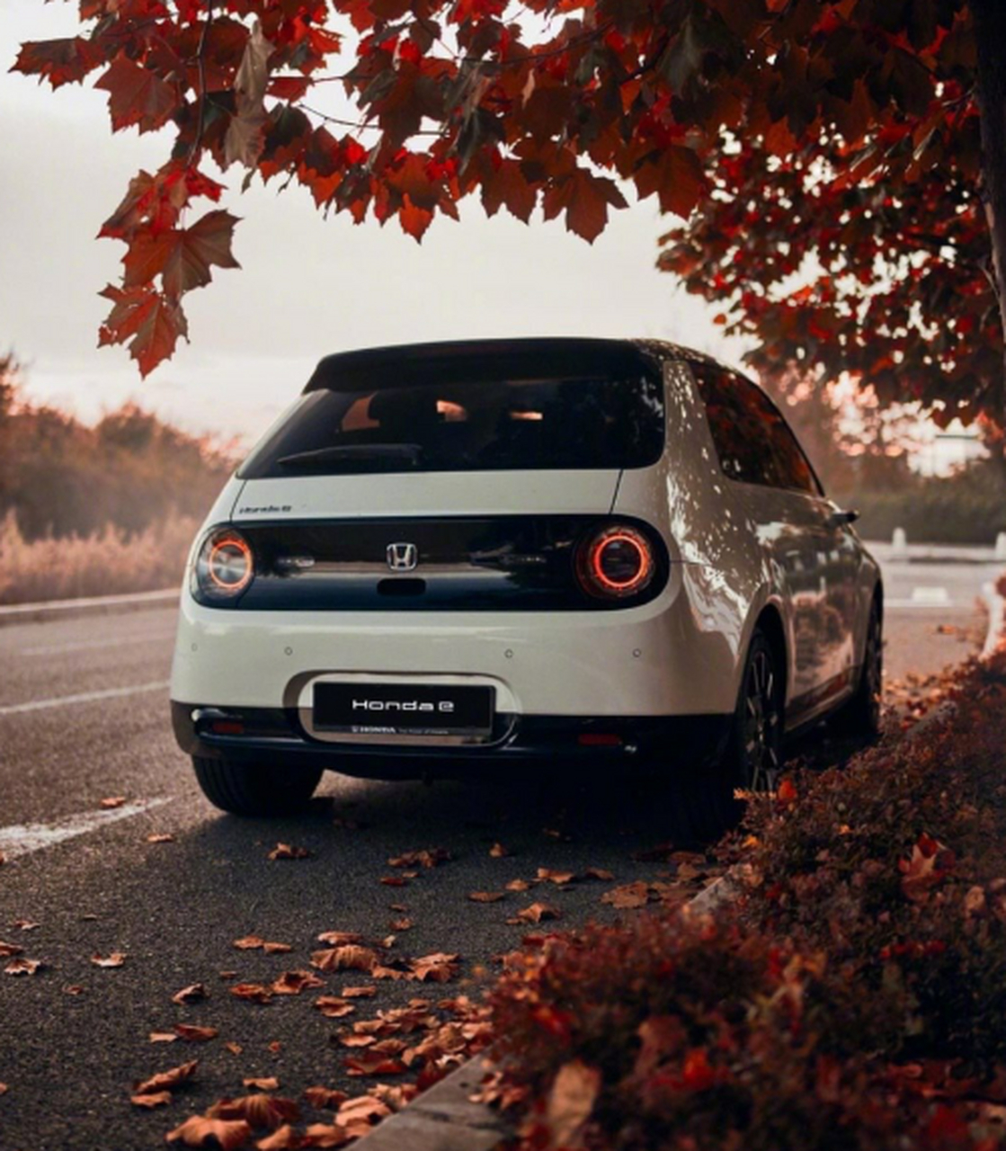 honda e |科技与呆萌并存的买菜车  本田e已于2019年在欧洲地区陆续