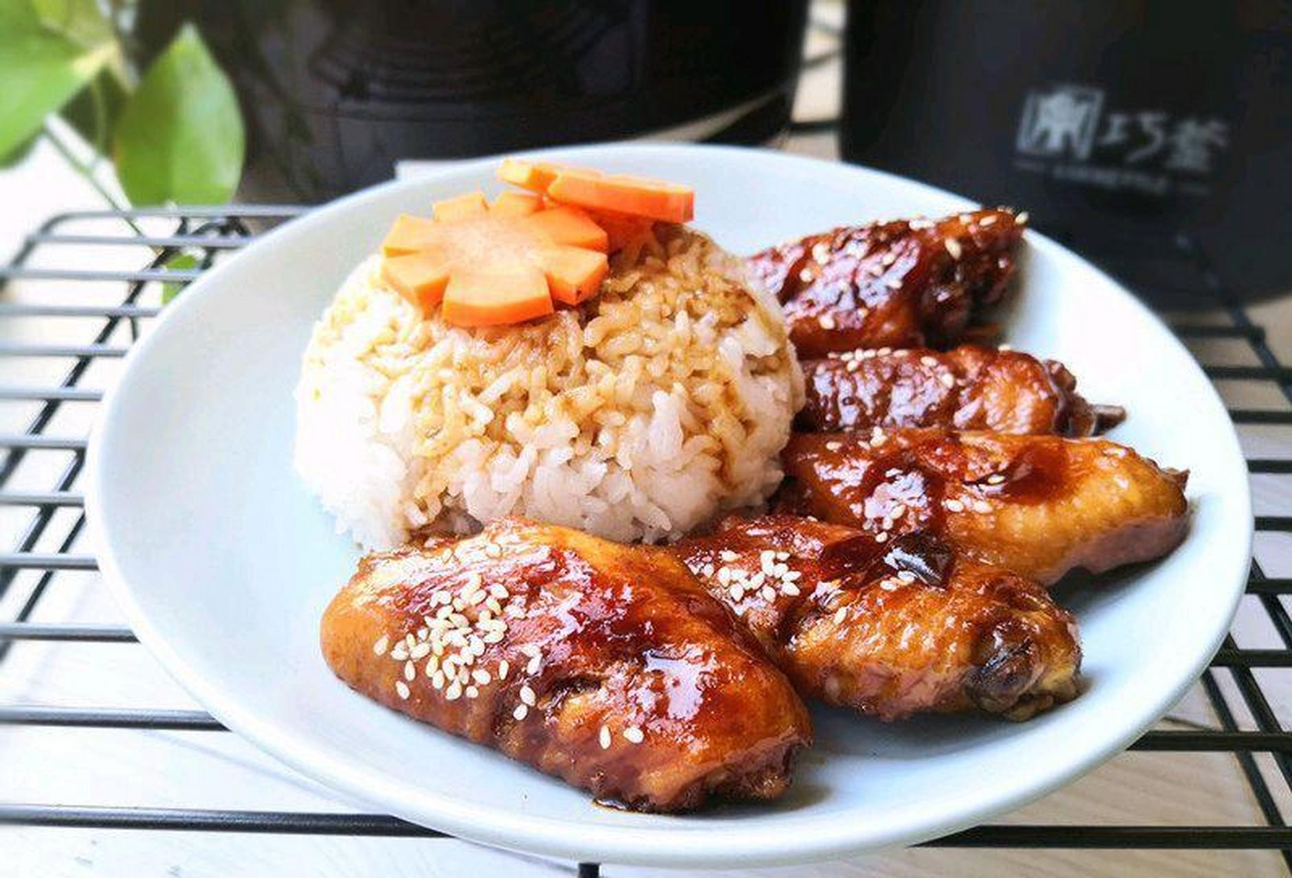 照烧鸡翅饭 正是抓秋膘的时候,想吃的好,吃的营养,还不想长肉肉,那就